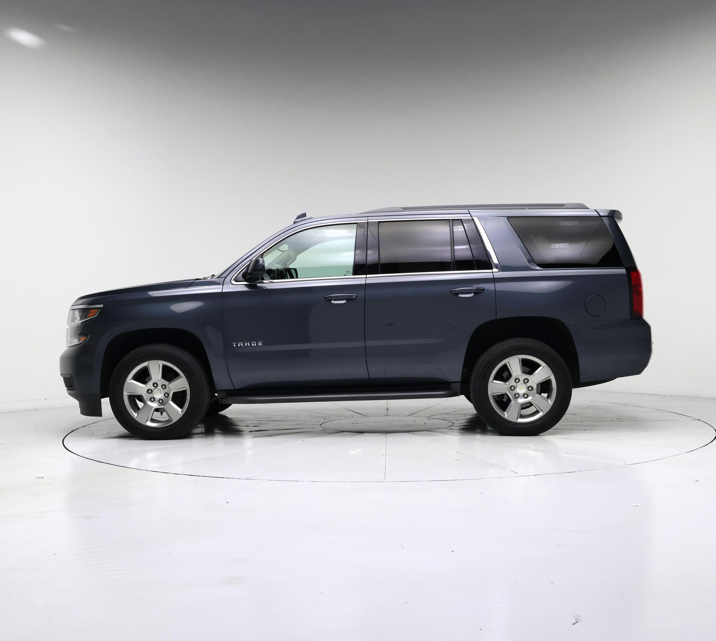 Thumbnail: 2020 Chevrolet Tahoe - 3