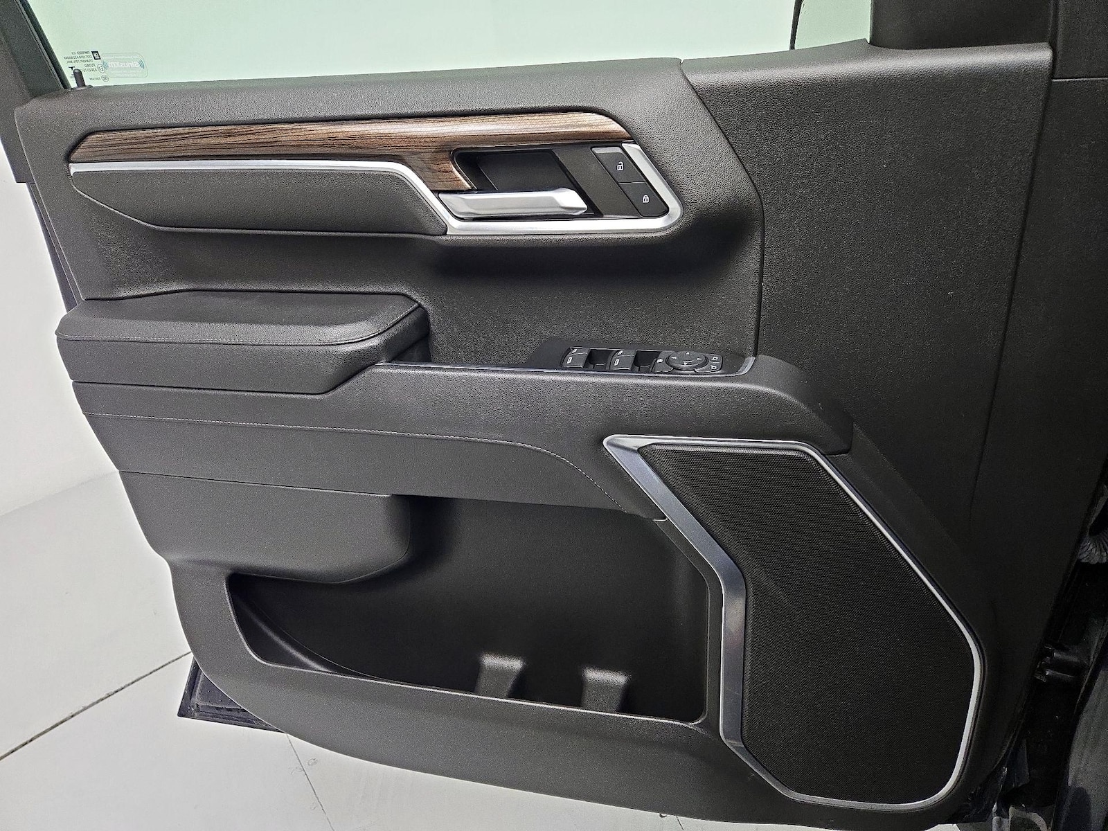 2023 Chevrolet Silverado 1500 RST - Photo 13