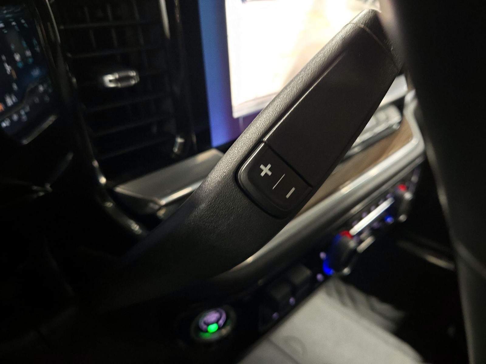 2023 Chevrolet Silverado 1500 RST - Photo 18