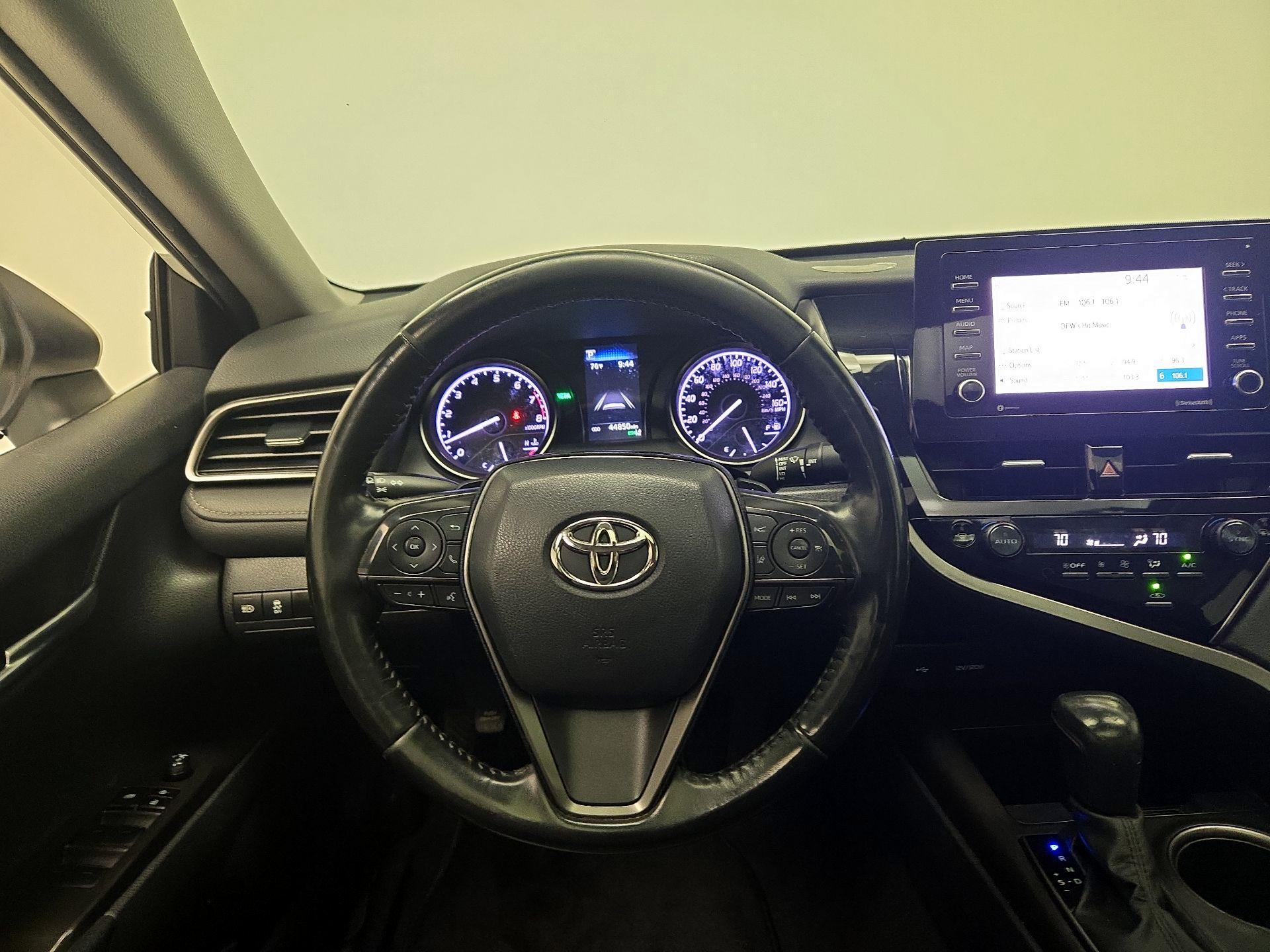 Thumbnail: 2023 Toyota Camry - 10