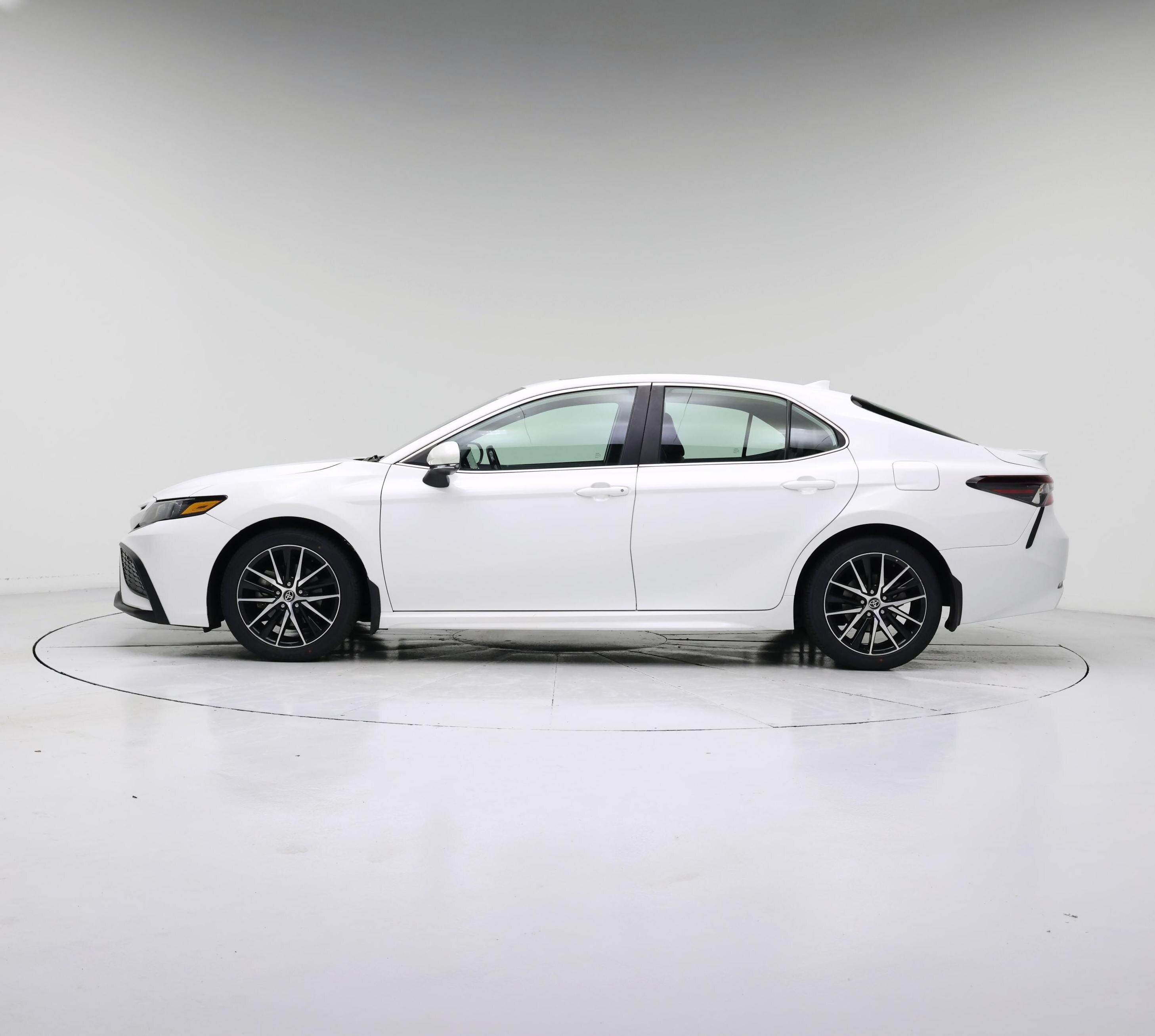 Thumbnail: 2023 Toyota Camry - 3