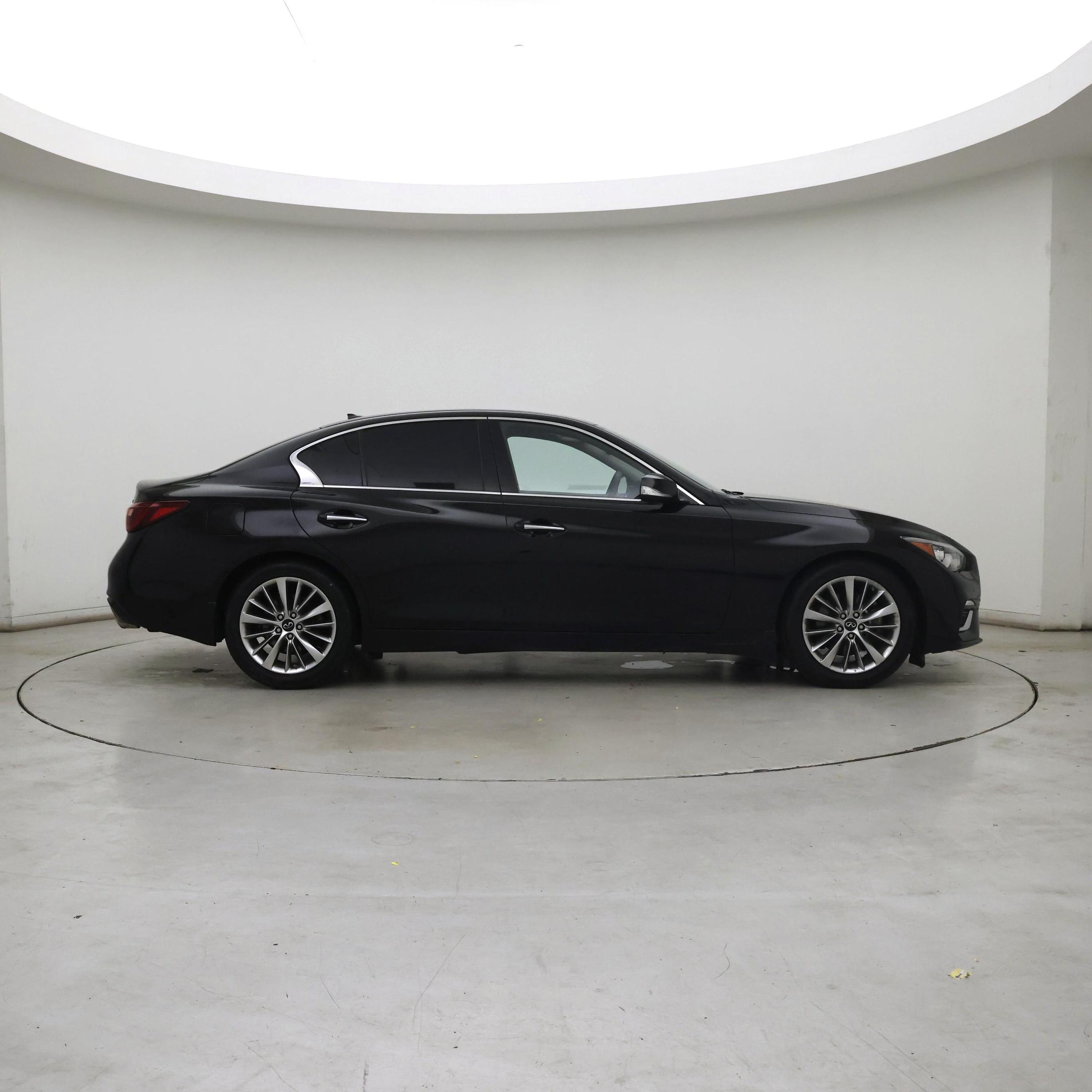 Thumbnail: 2023 INFINITI Q50 - 7