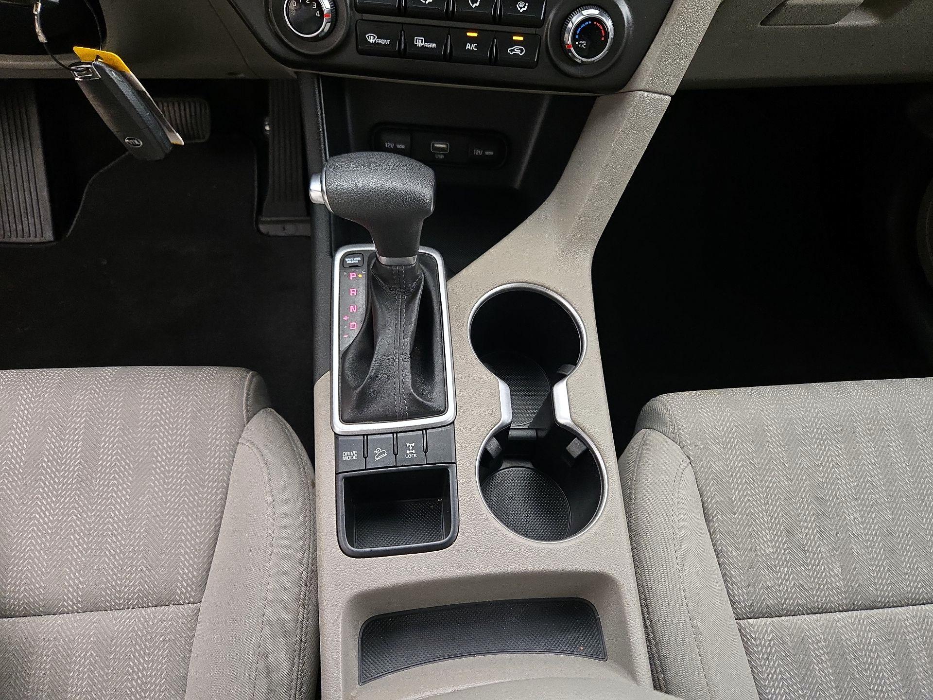 Thumbnail: 2020 Kia Sportage - 17