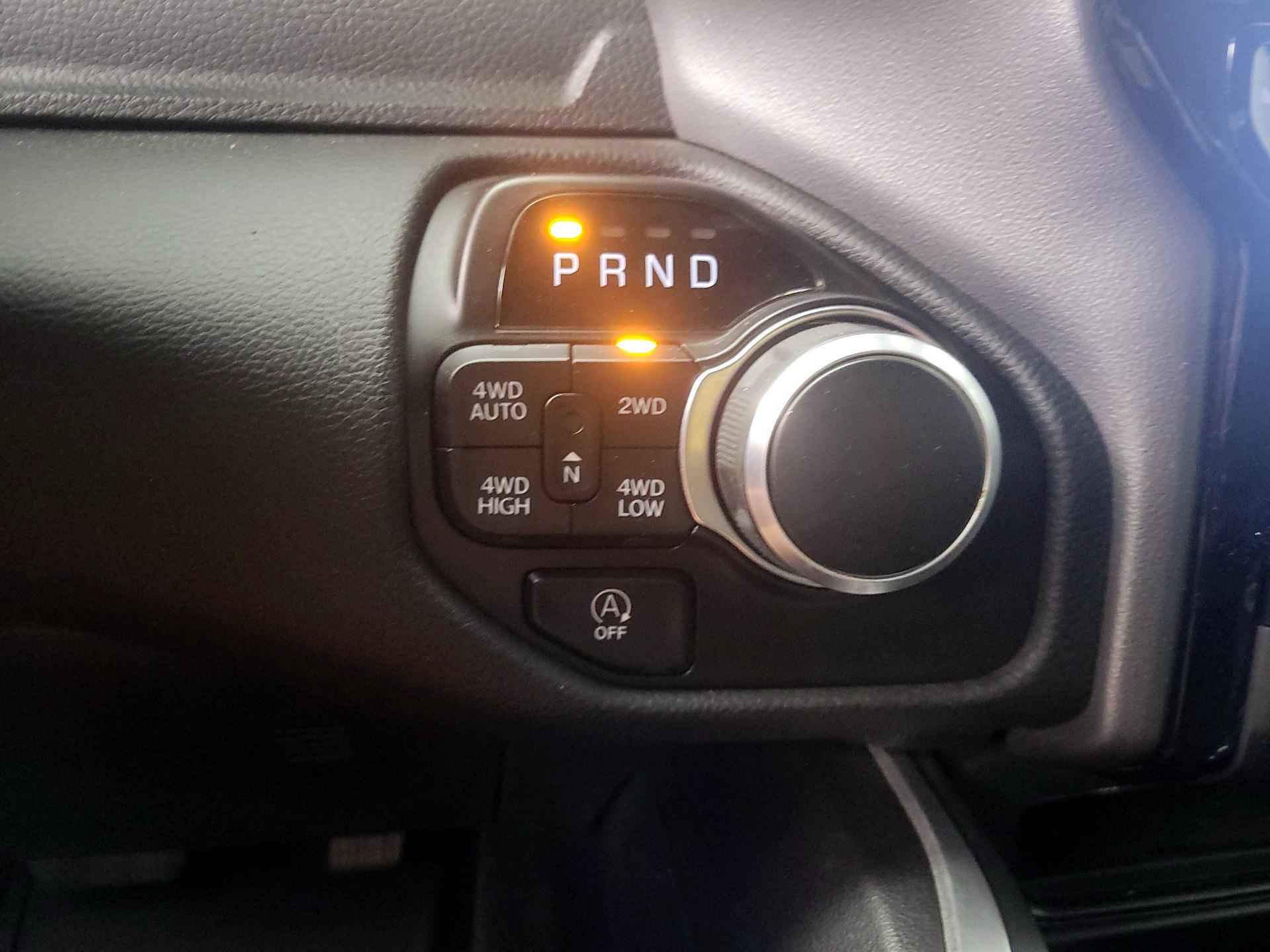 Thumbnail: 2024 RAM 1500 - 18