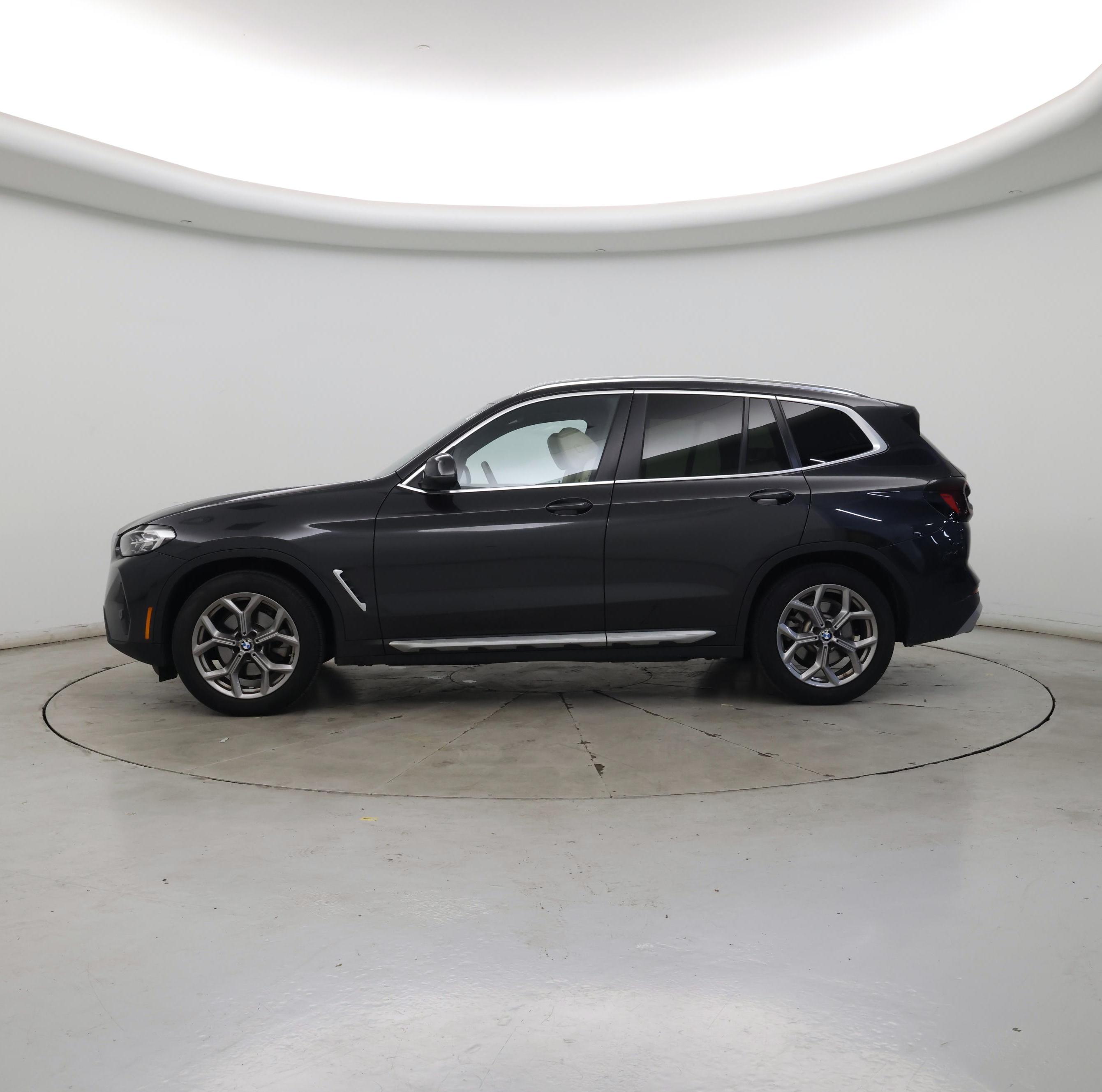 Thumbnail: 2023 BMW X3 - 3
