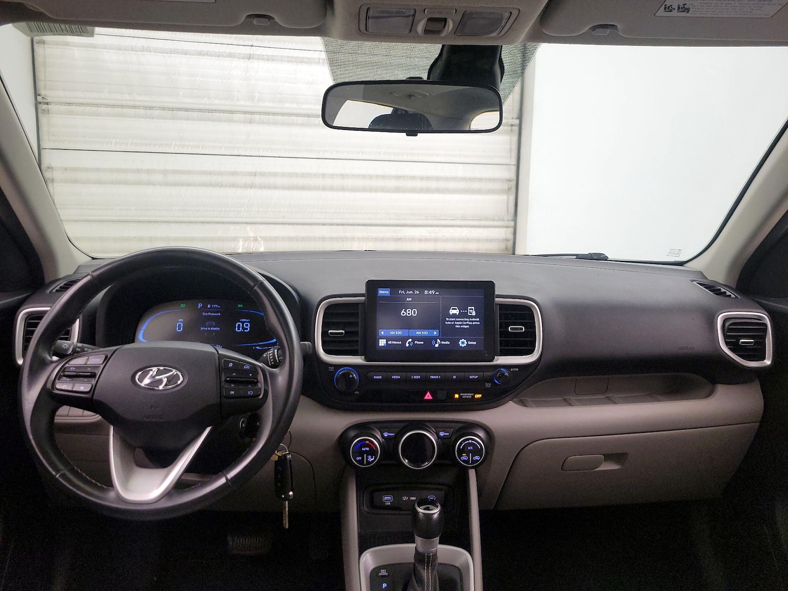 2023 Hyundai Venue SEL - Photo 10