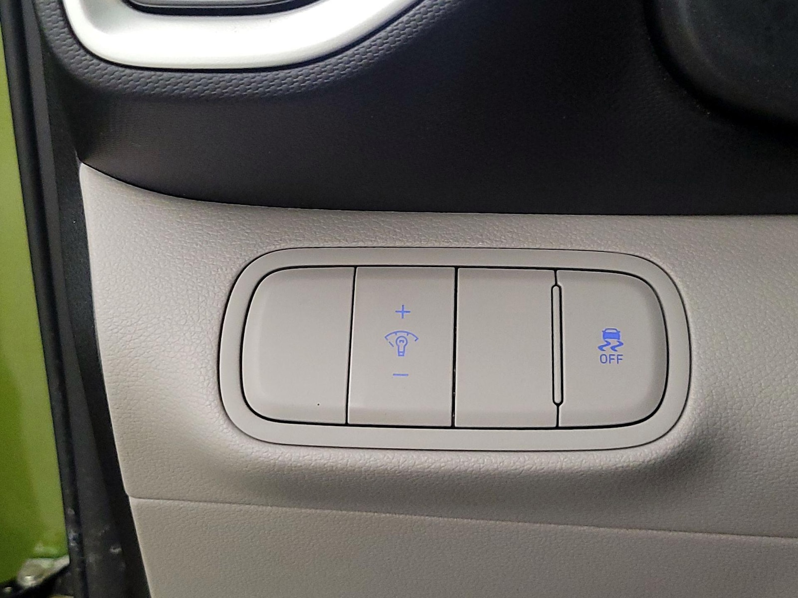 2023 Hyundai Venue SEL - Photo 14