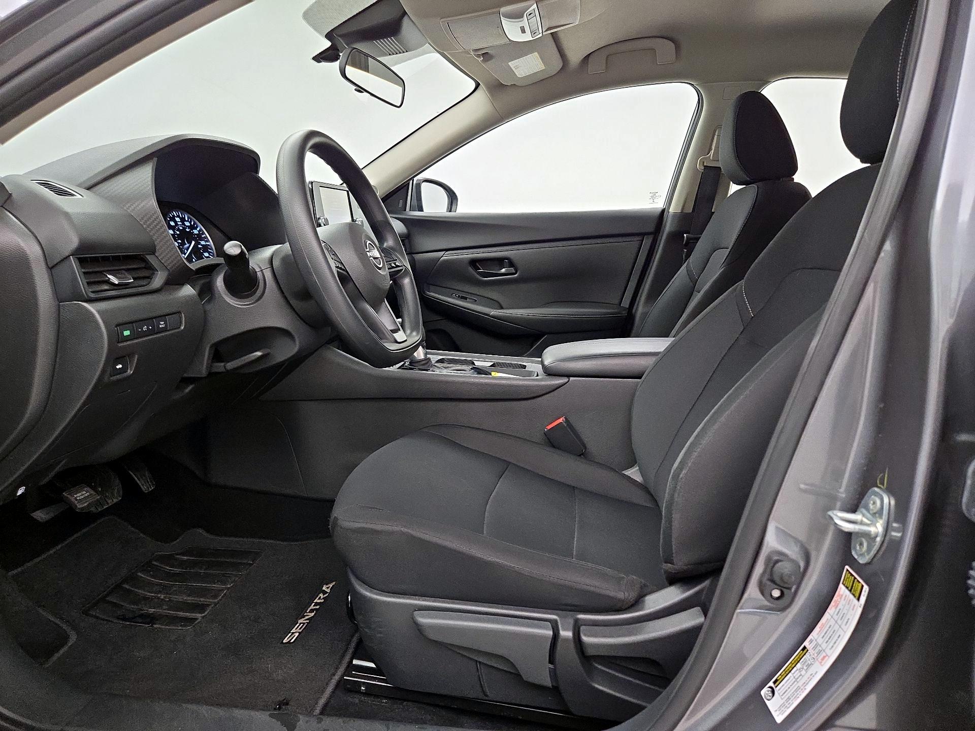 Thumbnail: 2025 Nissan Sentra - 11