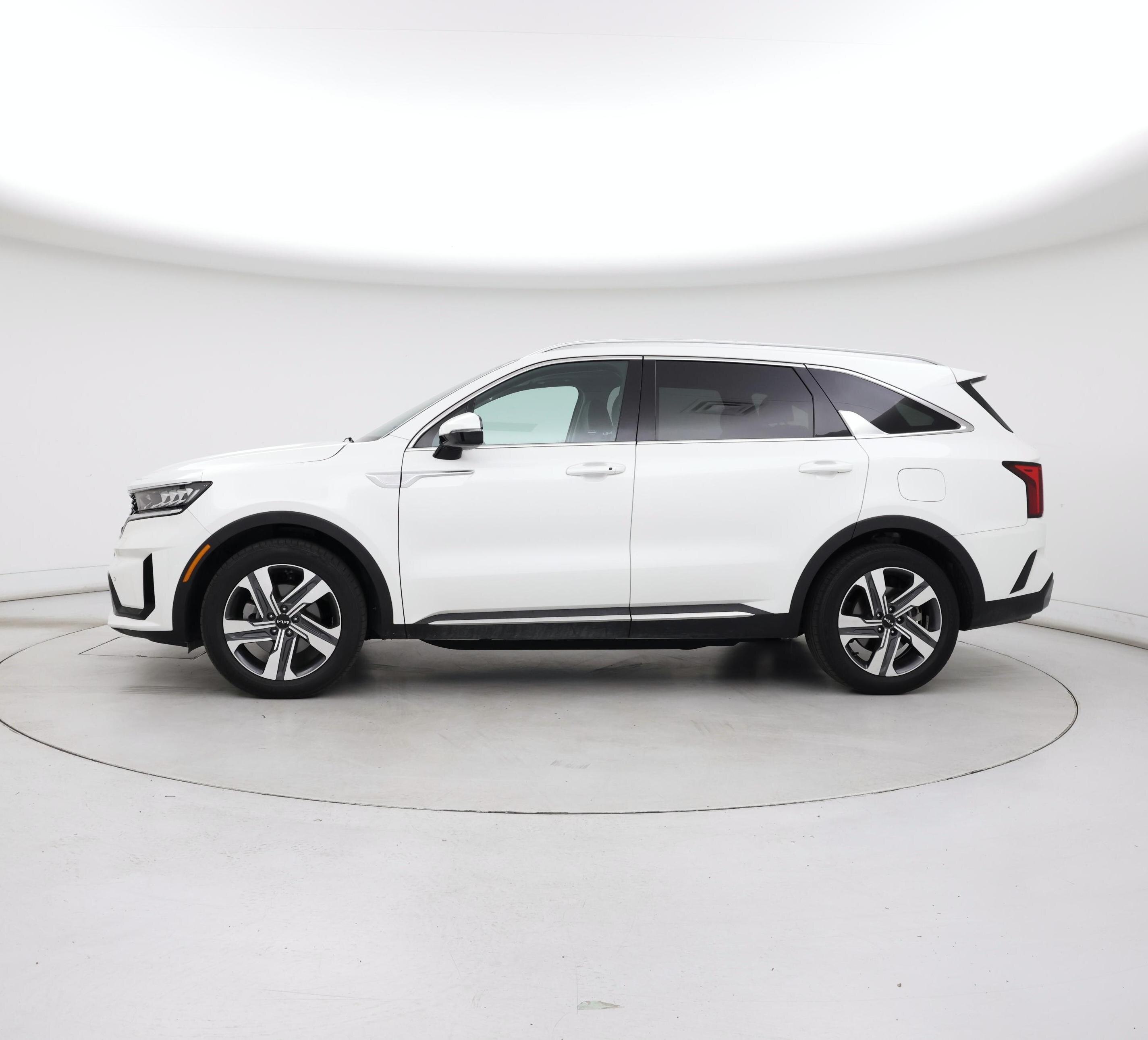 Thumbnail: 2024 Kia Sorento - 3