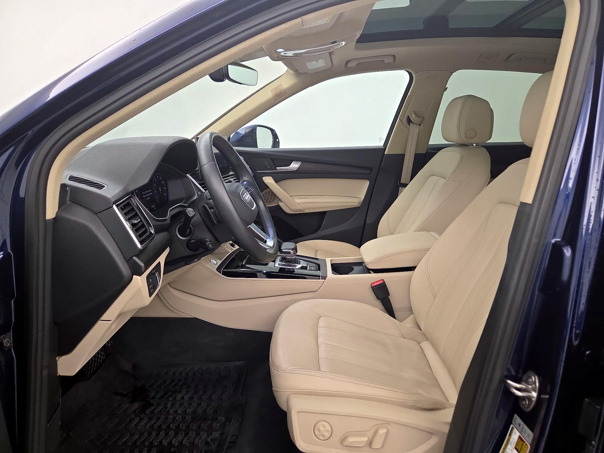 Thumbnail: 2023 Audi Q5 - 11