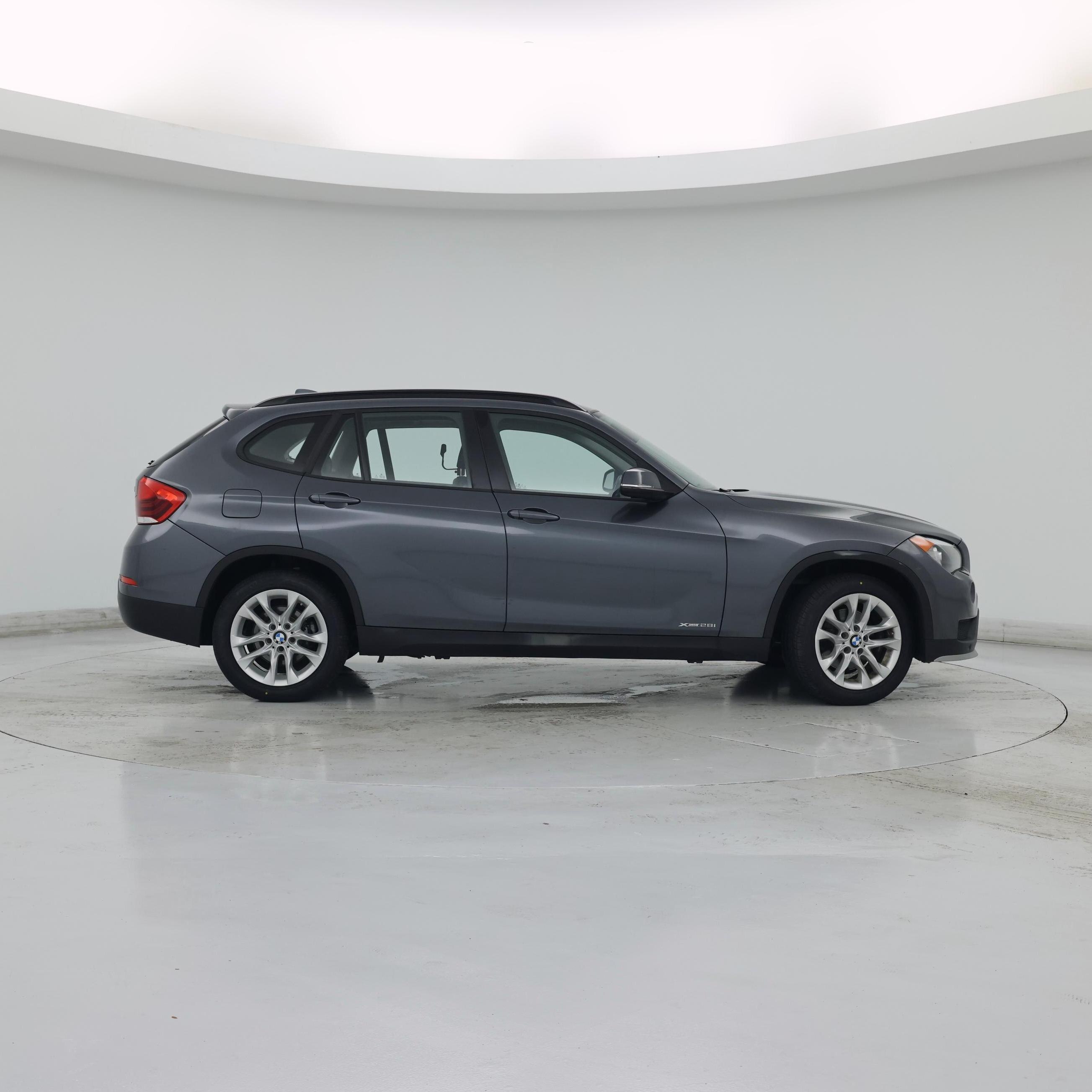 Thumbnail: 2015 BMW X1 - 7
