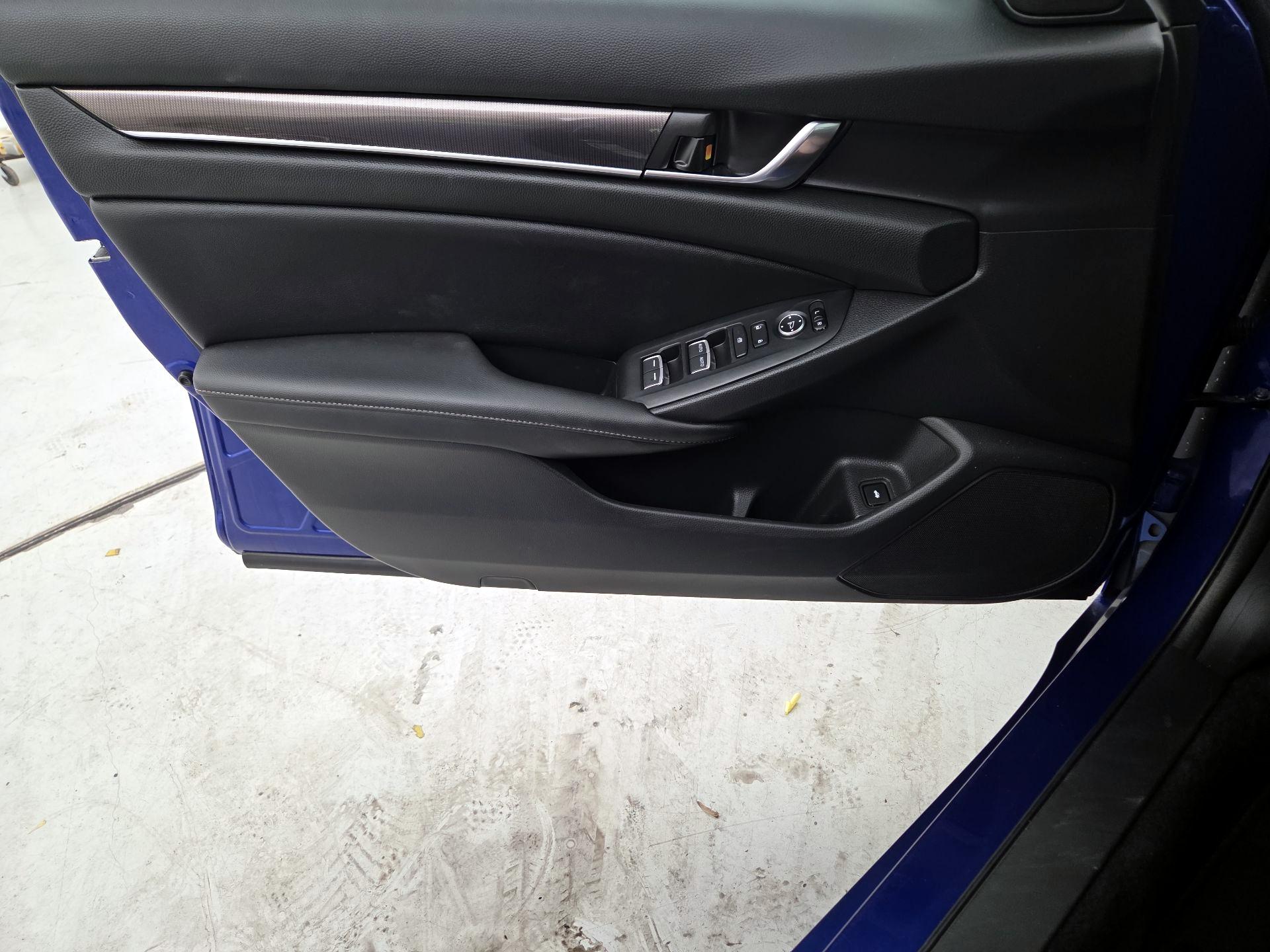 Thumbnail: 2022 Honda Accord - 12