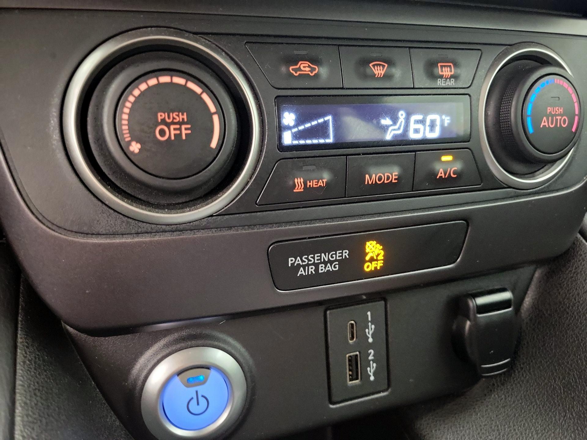 Thumbnail: 2024 Nissan Leaf - 16