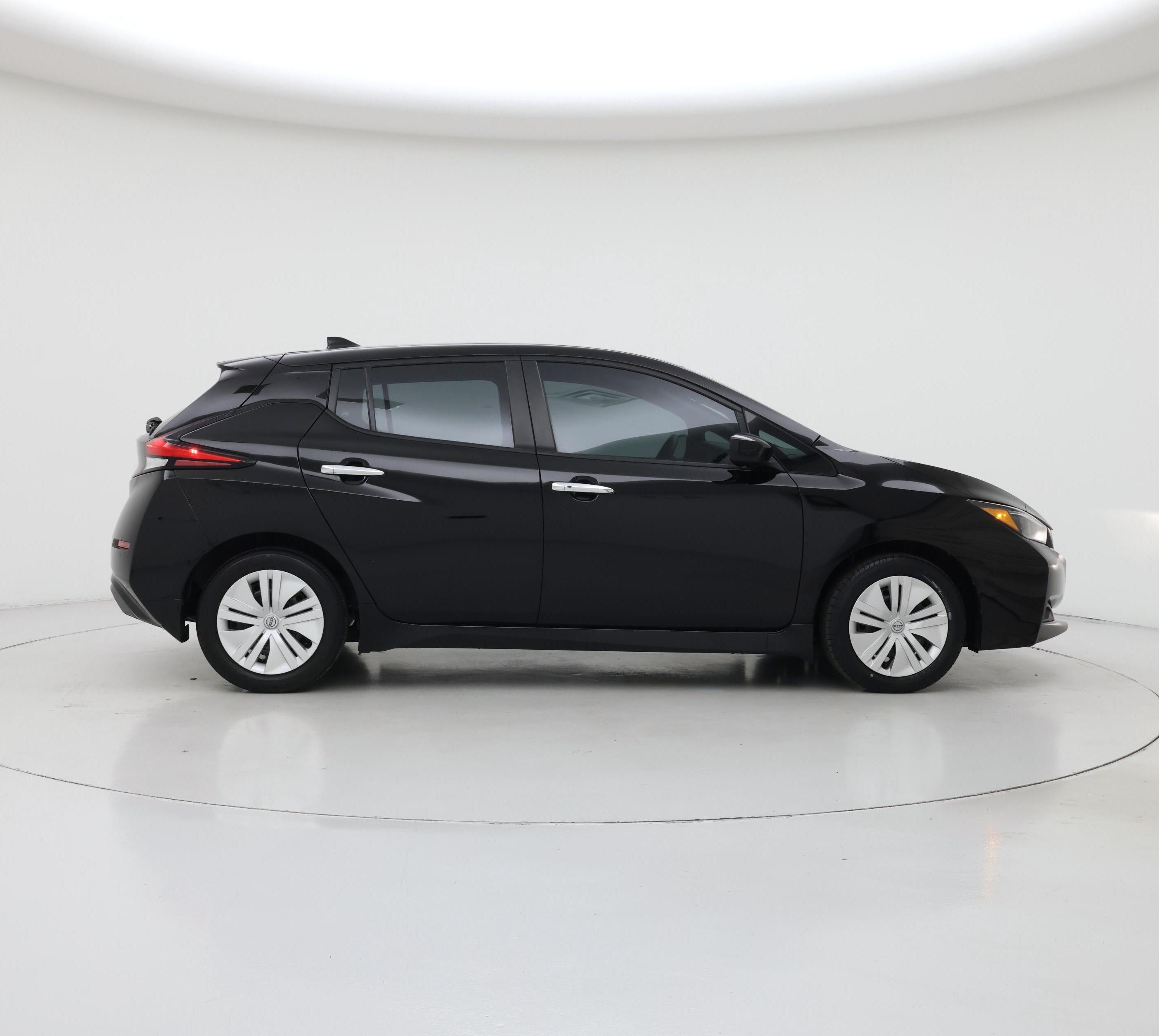 Thumbnail: 2024 Nissan Leaf - 7