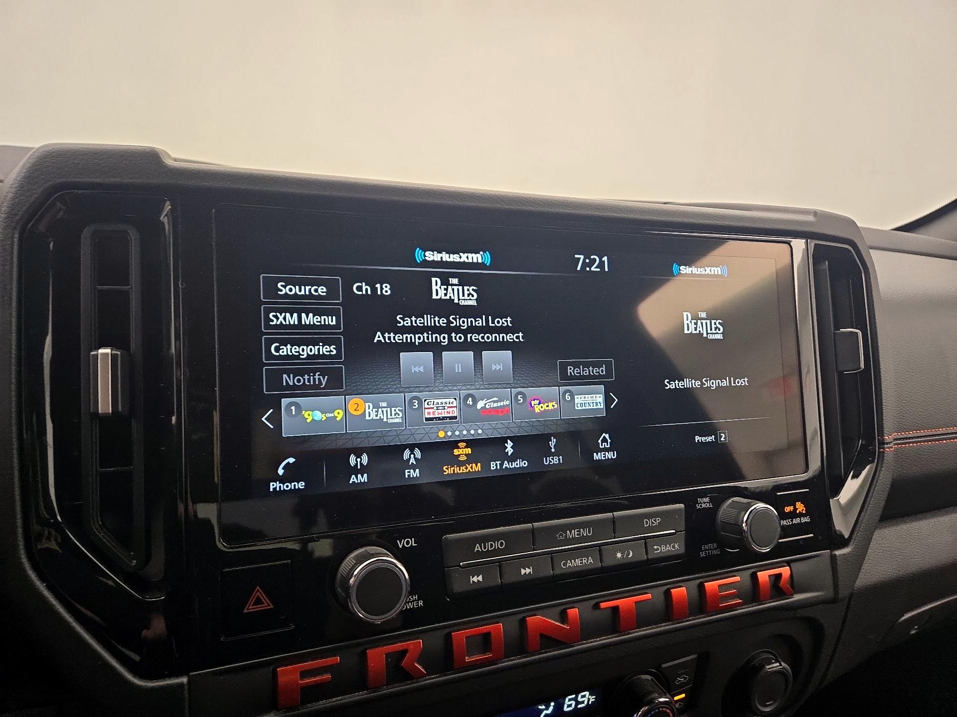 Thumbnail: 2025 Nissan Frontier - 15