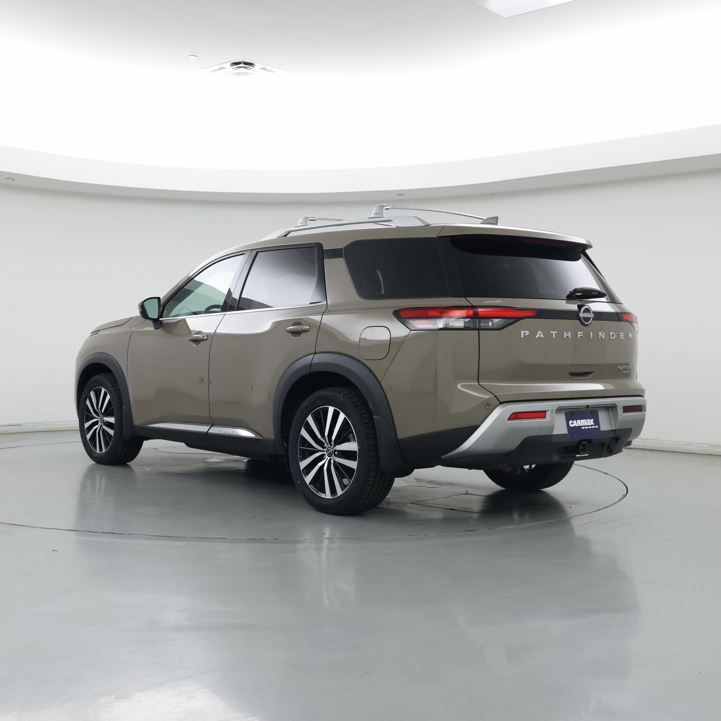 Thumbnail: 2023 Nissan Pathfinder - 2