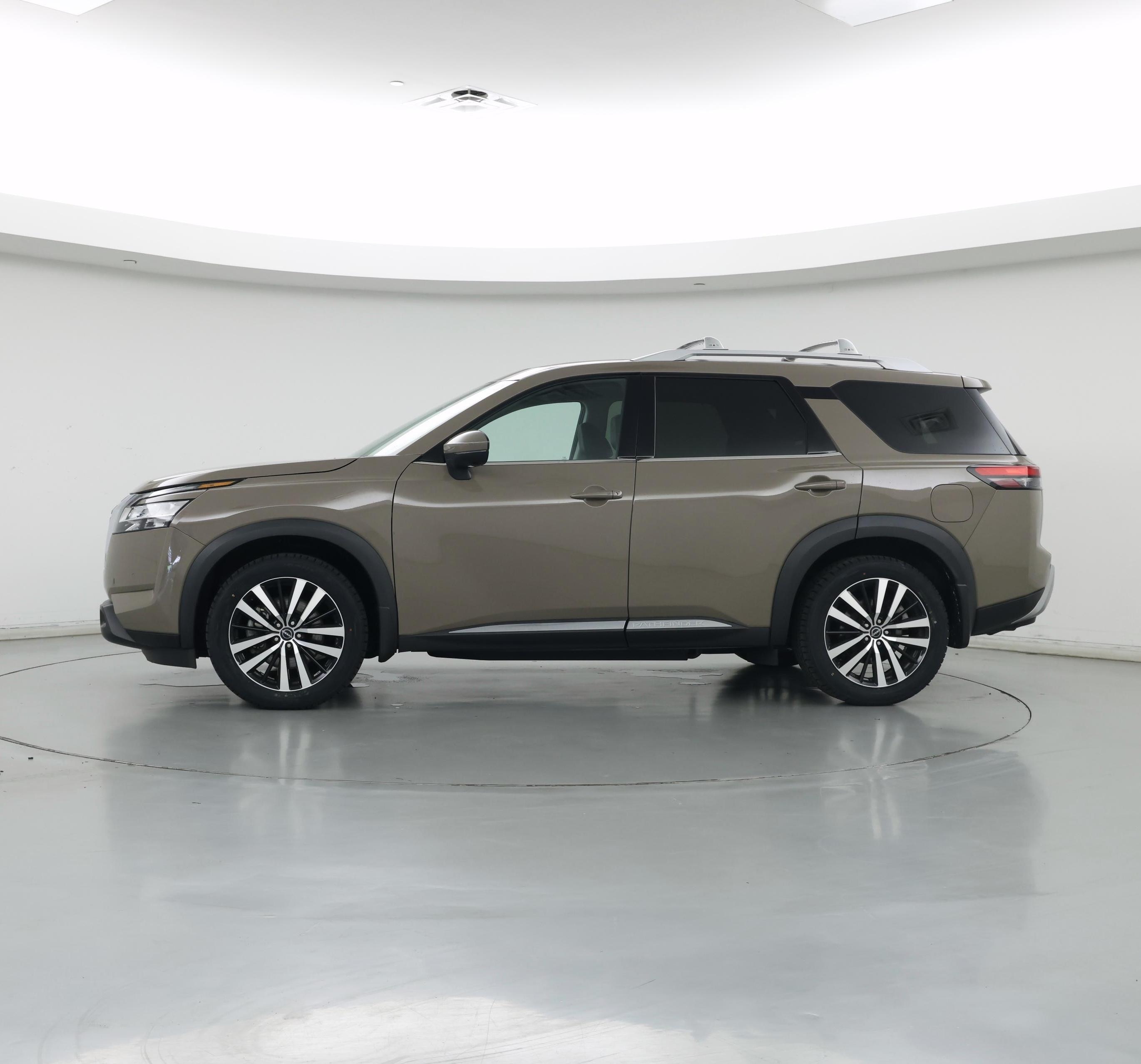 Thumbnail: 2023 Nissan Pathfinder - 3