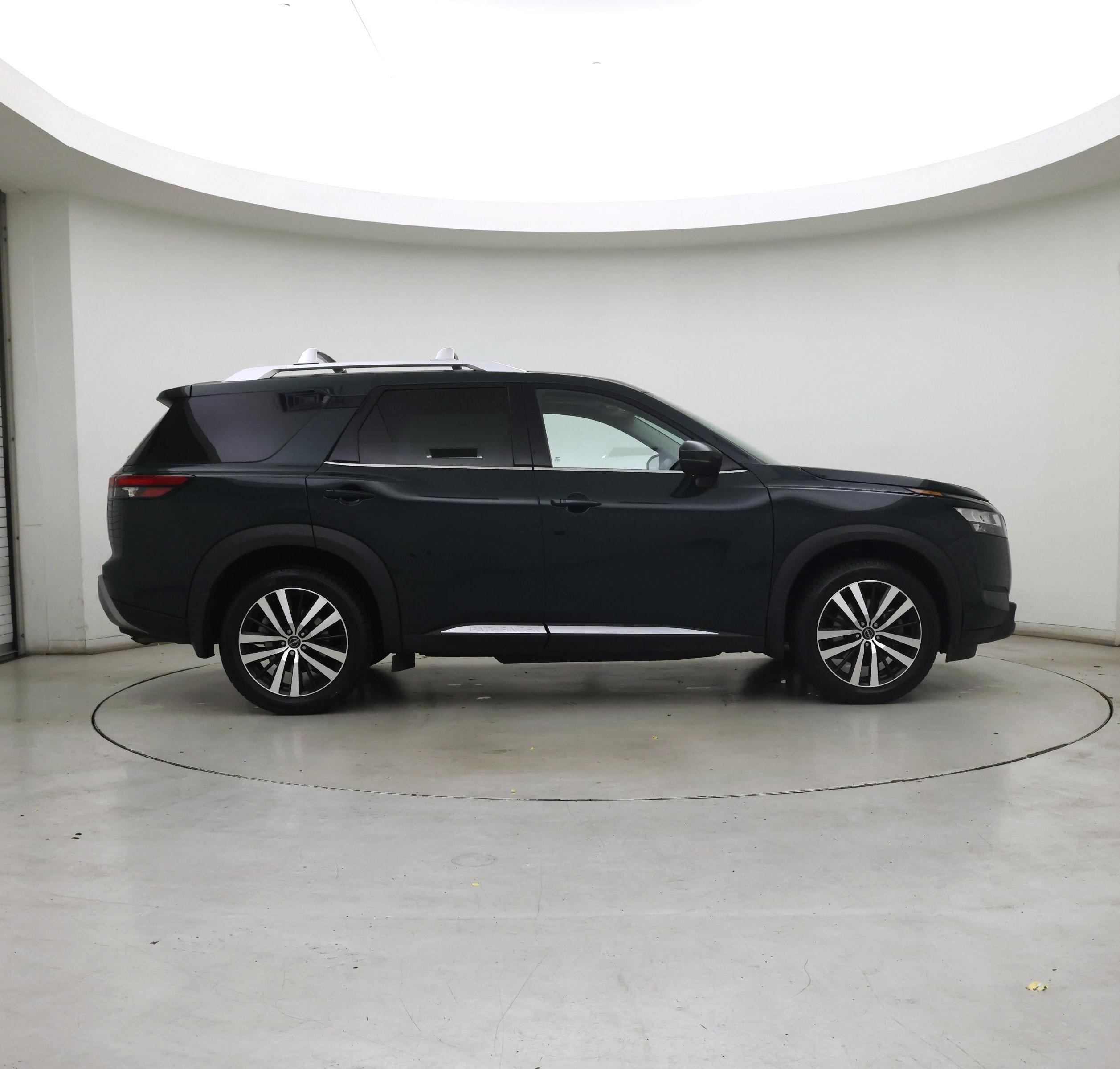 Thumbnail: 2023 Nissan Pathfinder - 7