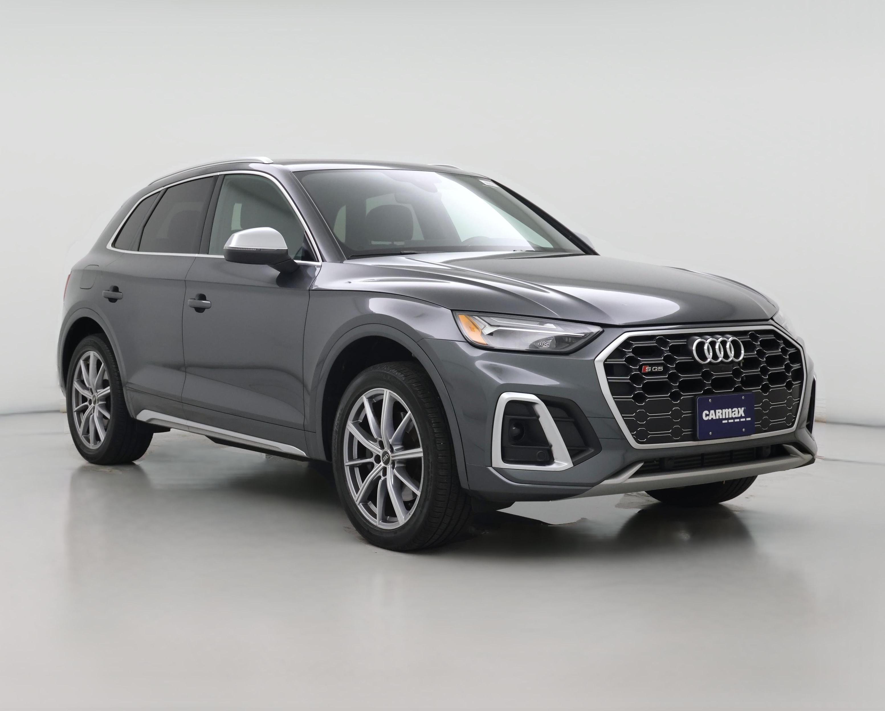 Thumbnail: 2022 Audi SQ5 - 1
