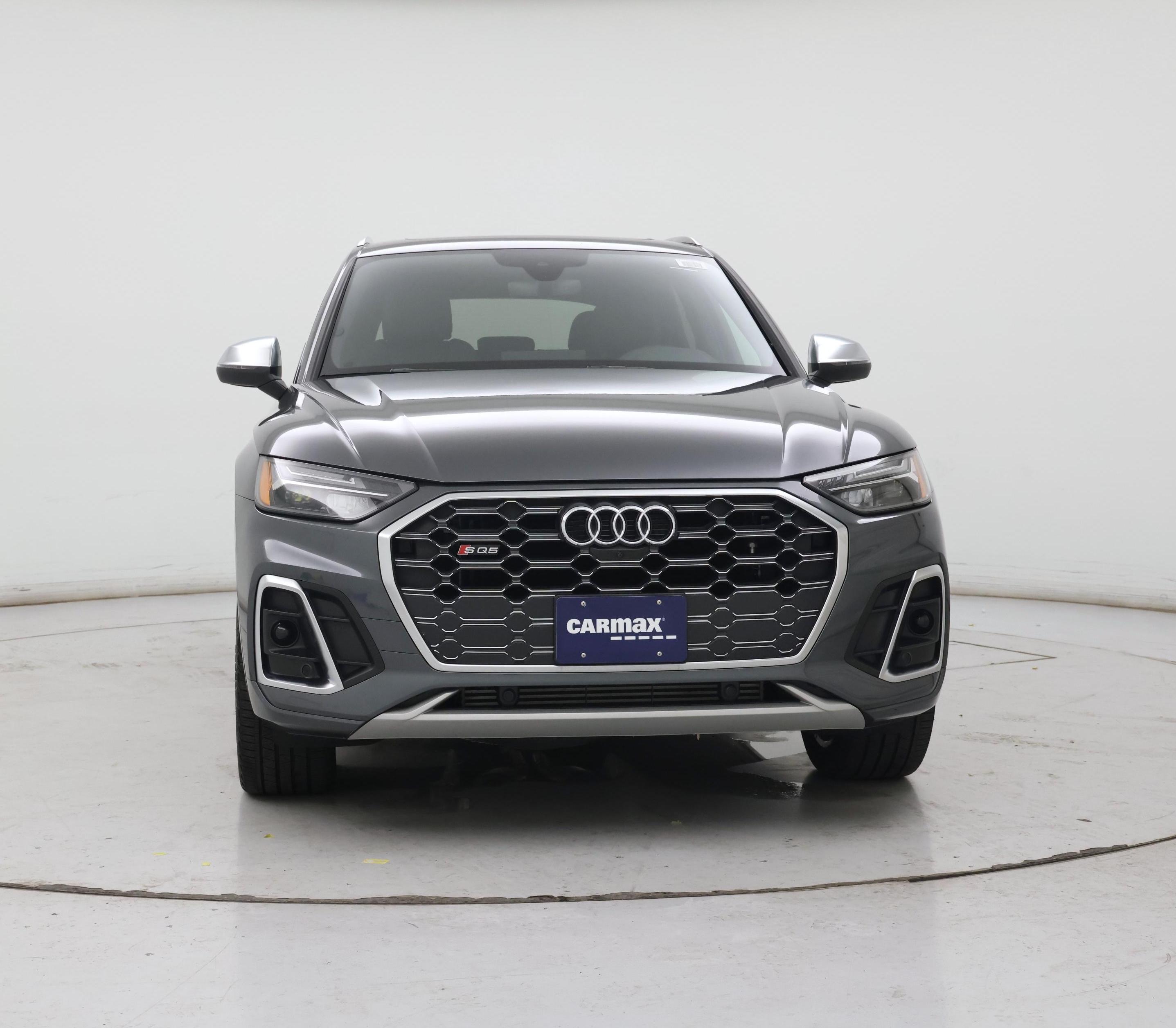 Thumbnail: 2022 Audi SQ5 - 5