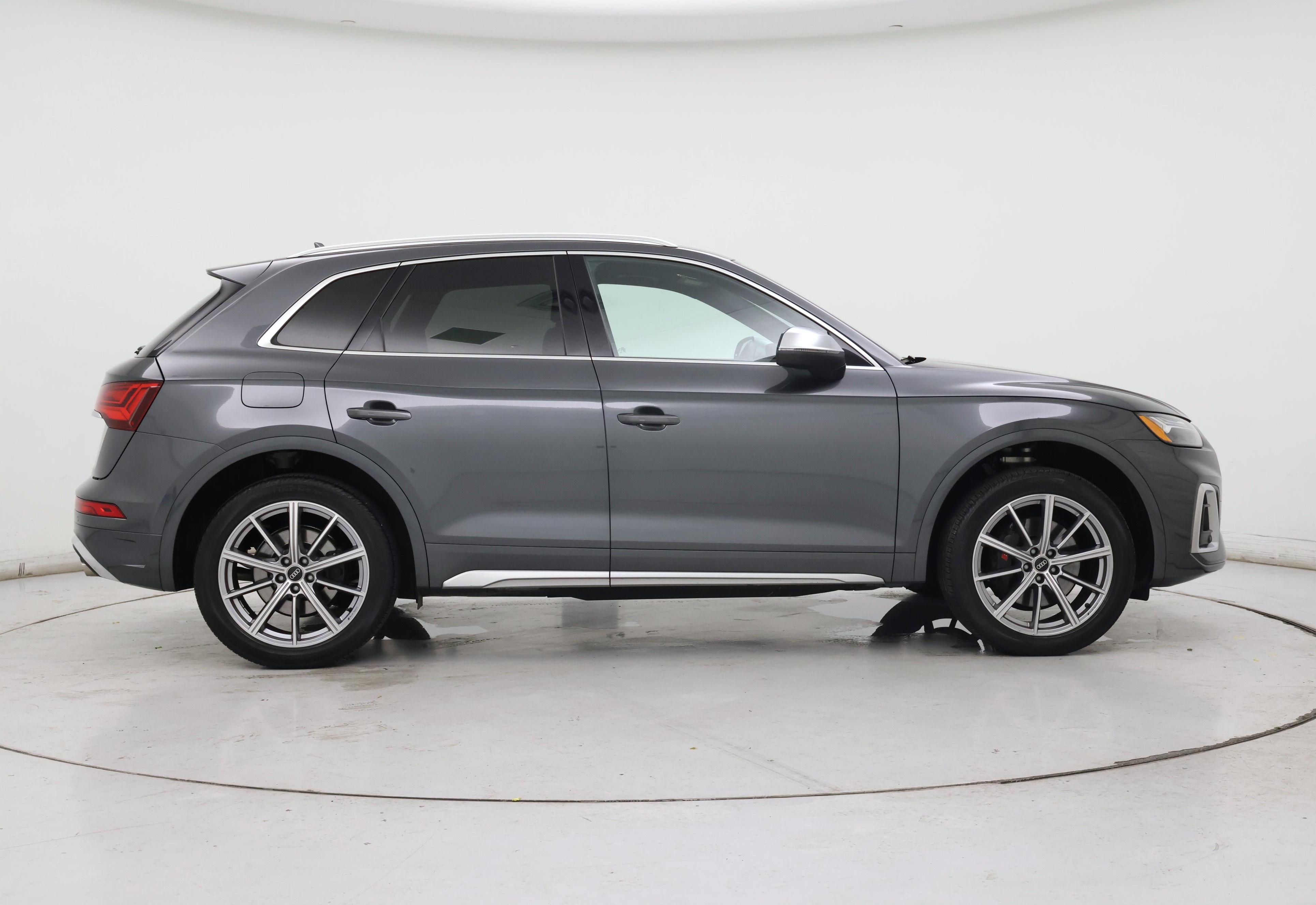 Thumbnail: 2022 Audi SQ5 - 7