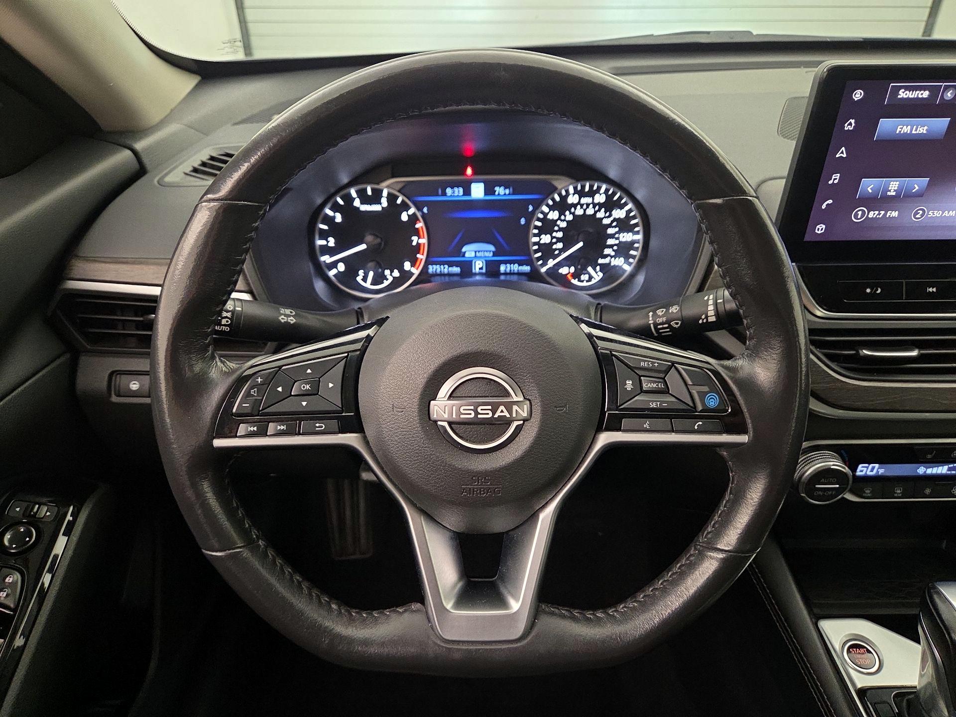 Thumbnail: 2023 Nissan Altima - 10