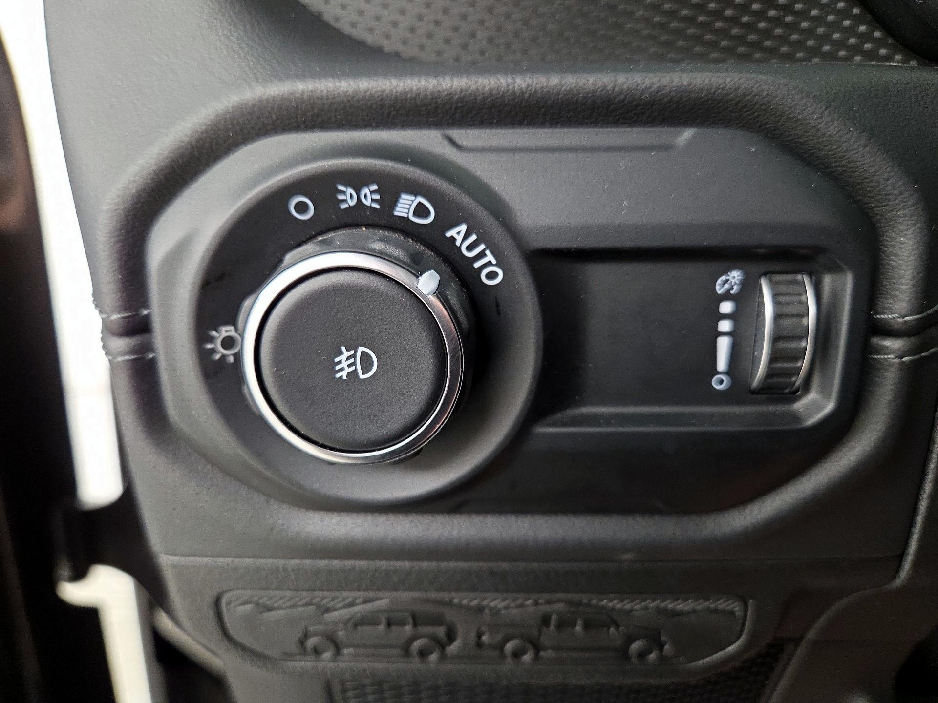 Thumbnail: 2025 Jeep Wrangler - 13