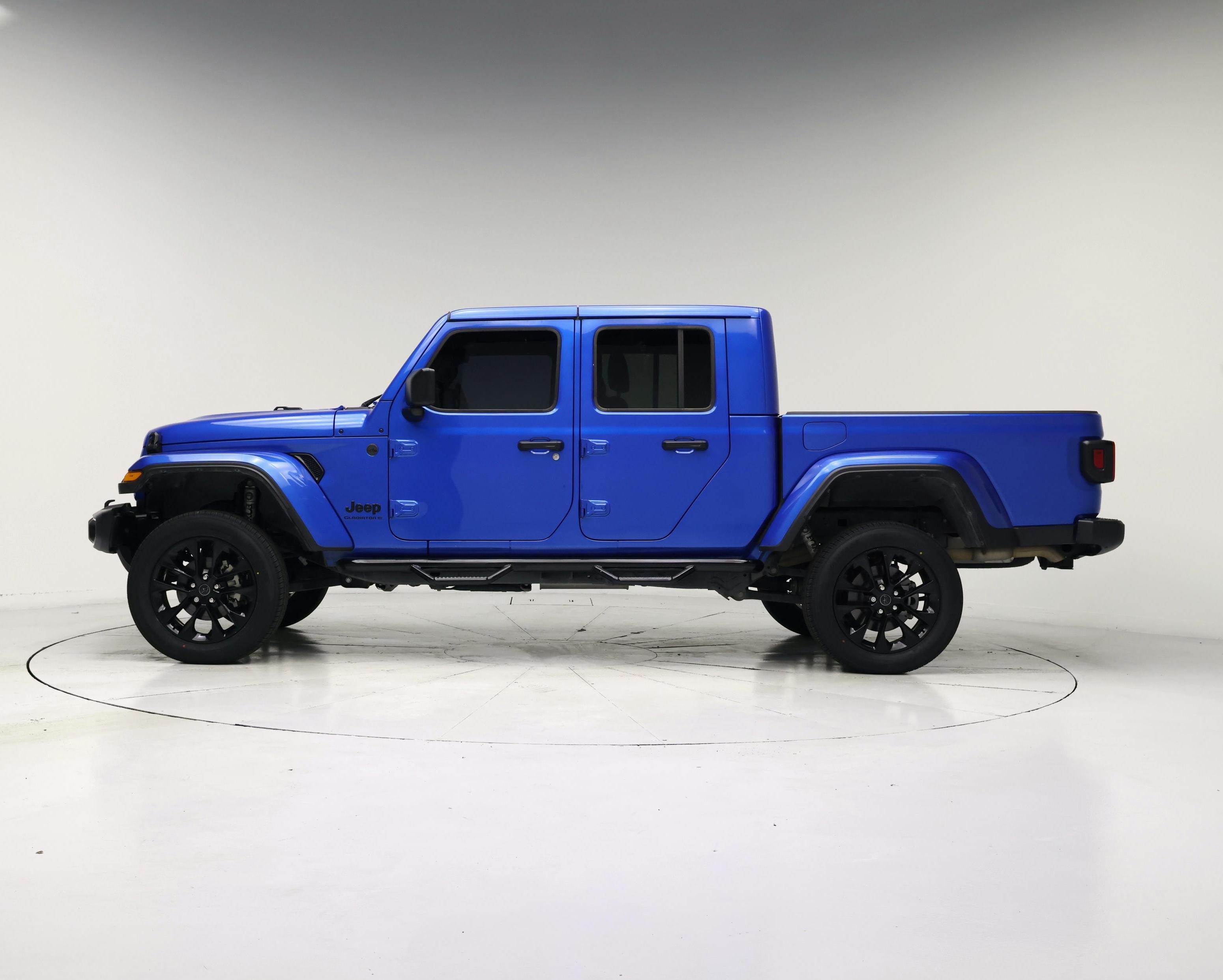 Thumbnail: 2025 Jeep Gladiator - 3