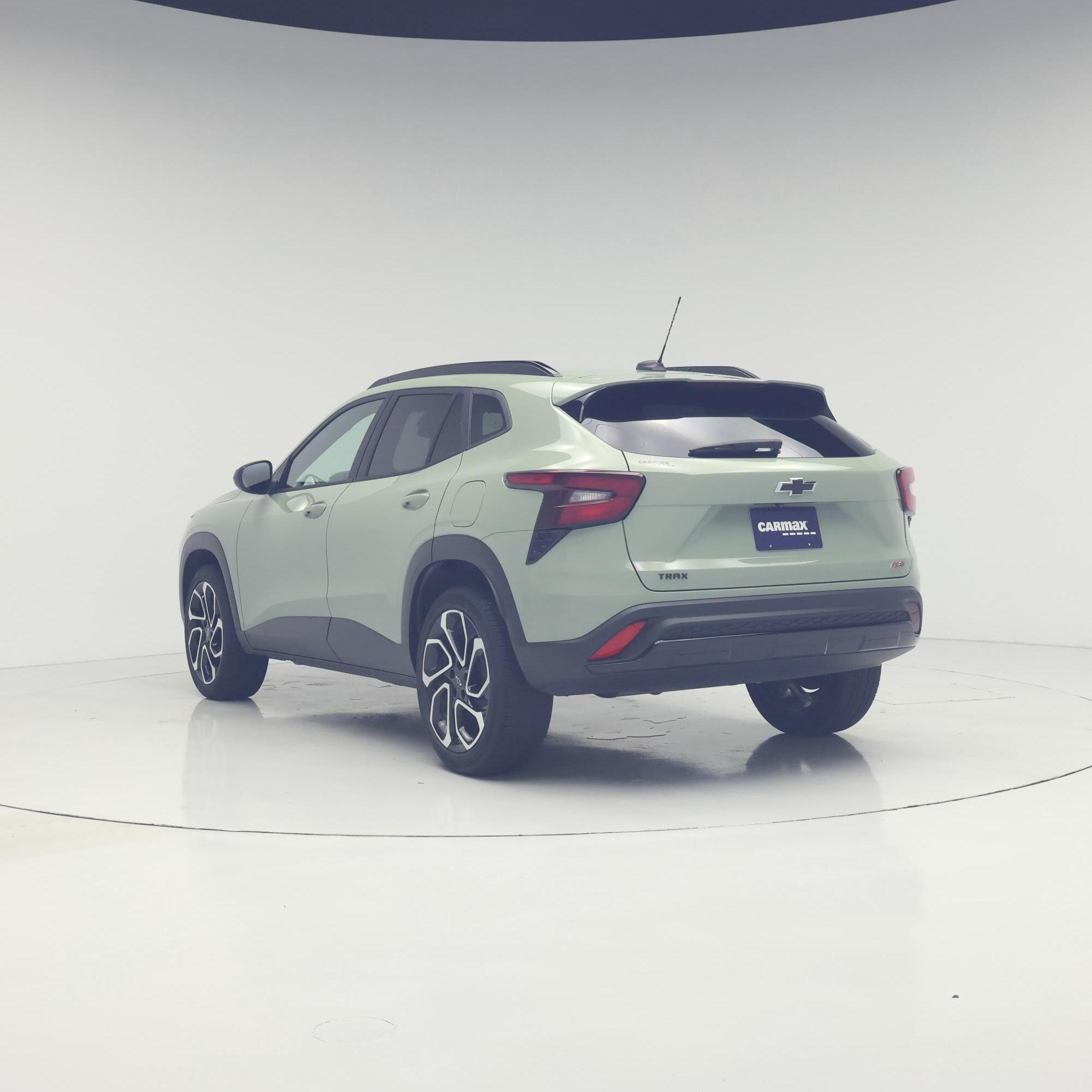 Thumbnail: 2024 Chevrolet Trax - 2