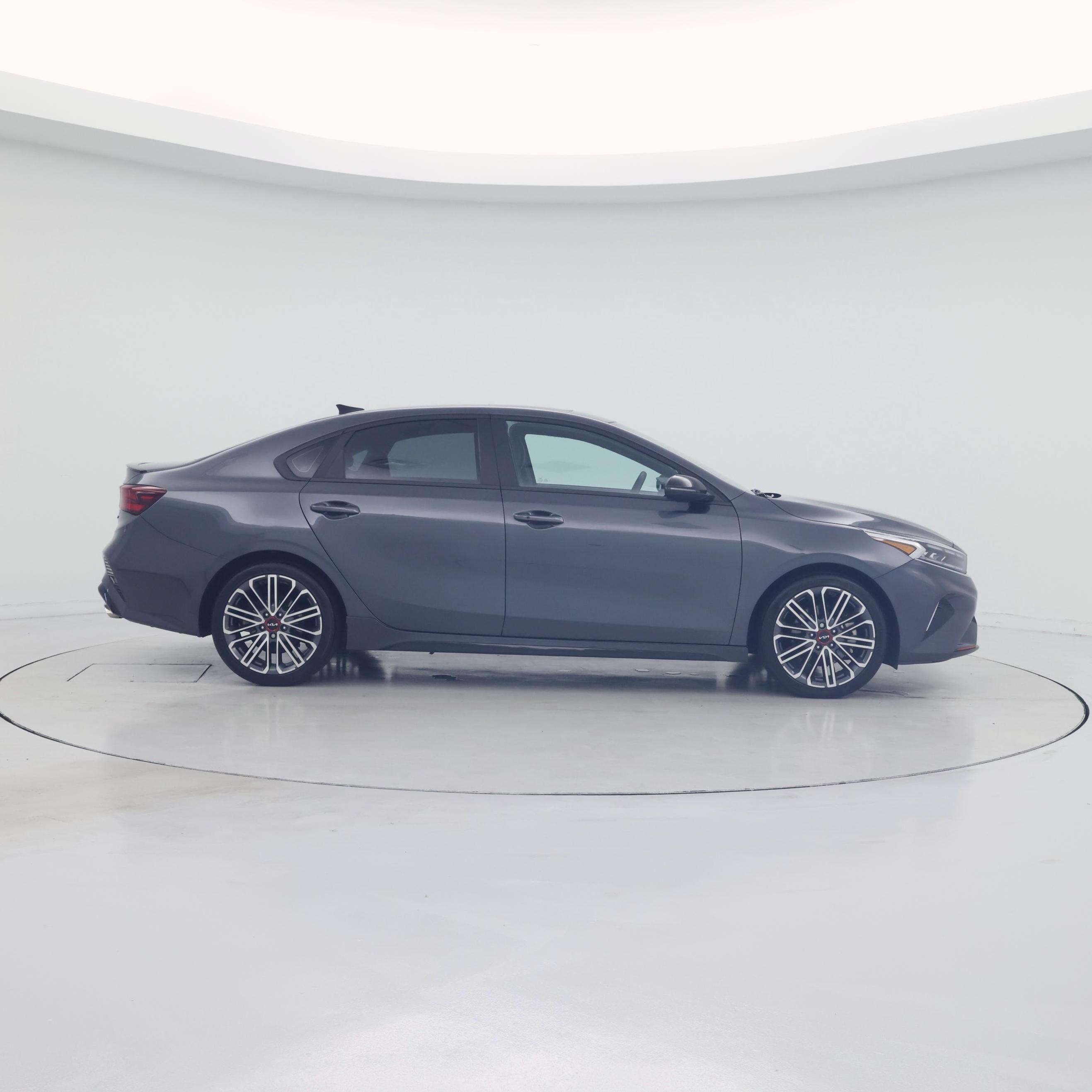 Thumbnail: 2024 Kia Forte - 7