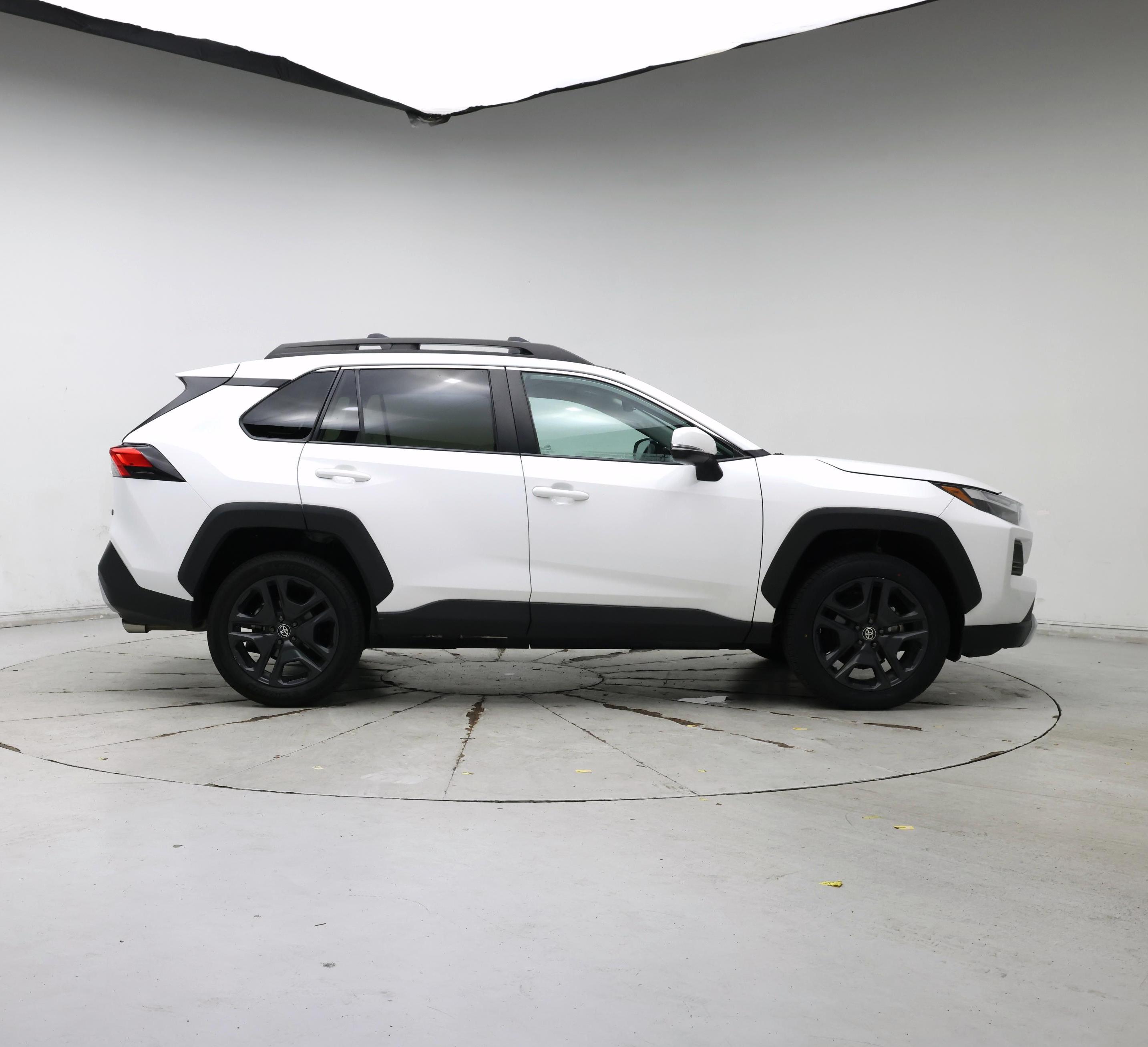 Thumbnail: 2024 Toyota RAV4 - 7