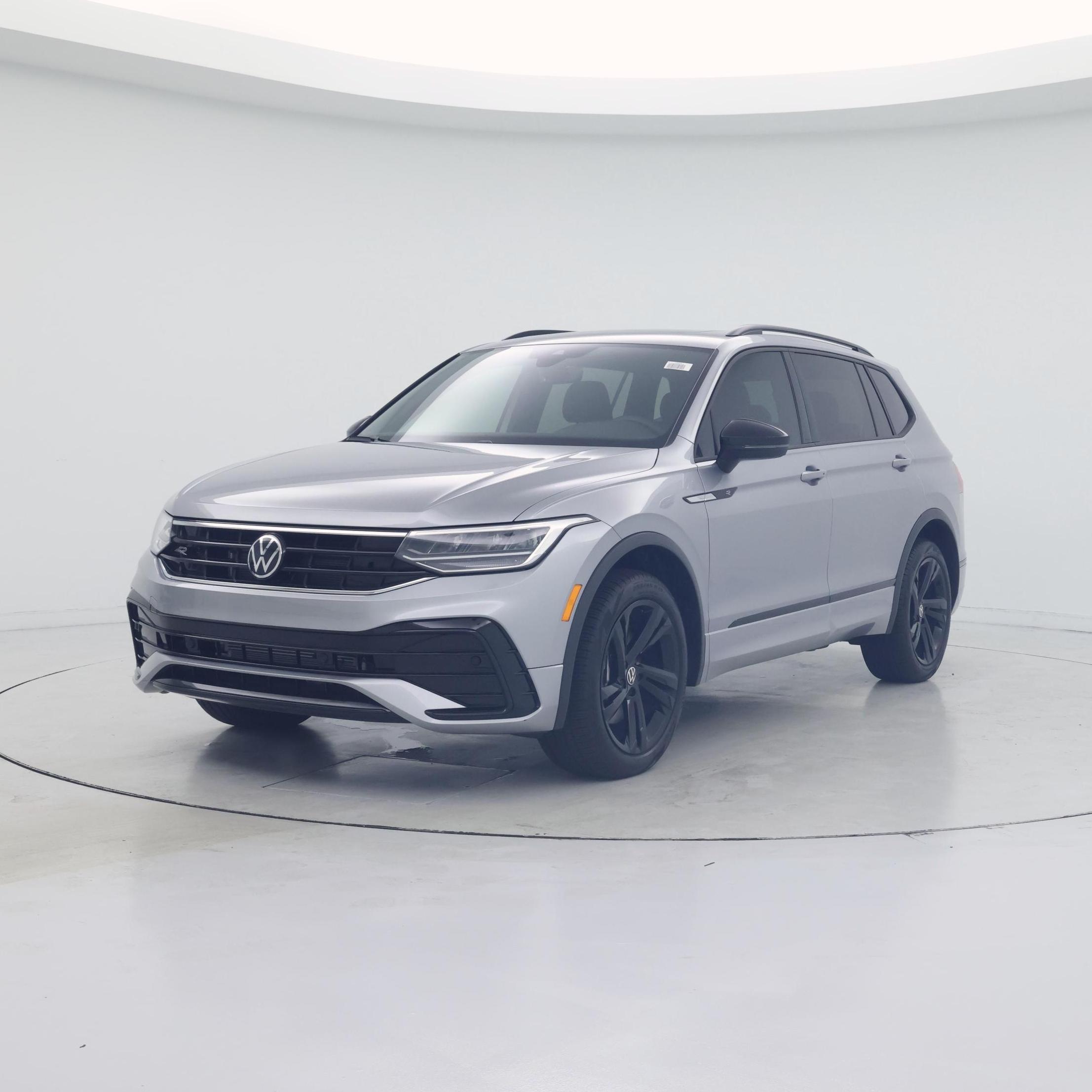 Thumbnail: 2024 Volkswagen Tiguan - 4