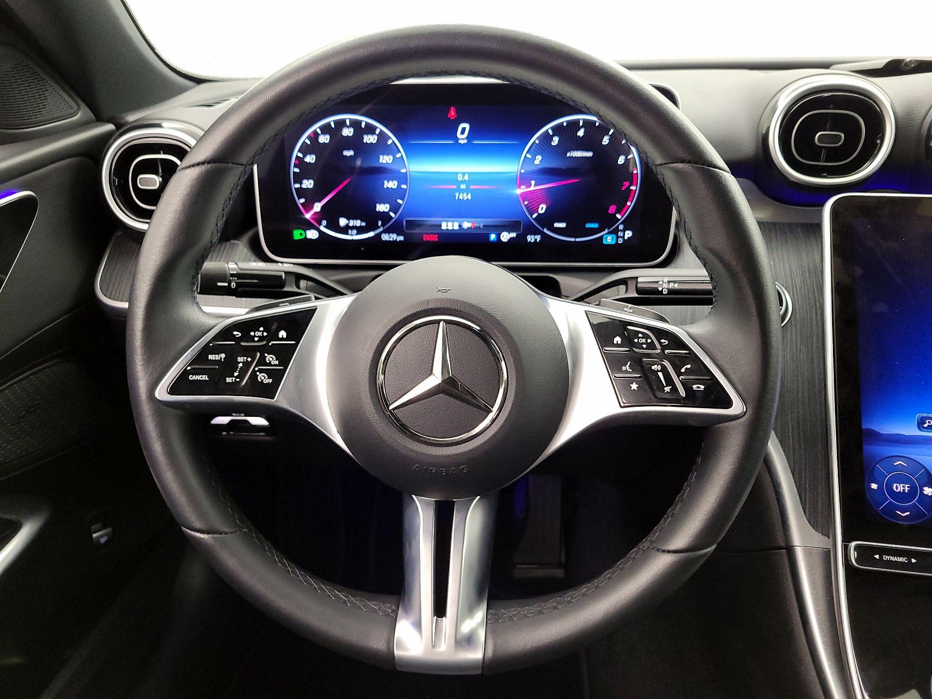Thumbnail: 2024 Mercedes-Benz C-Class - 10