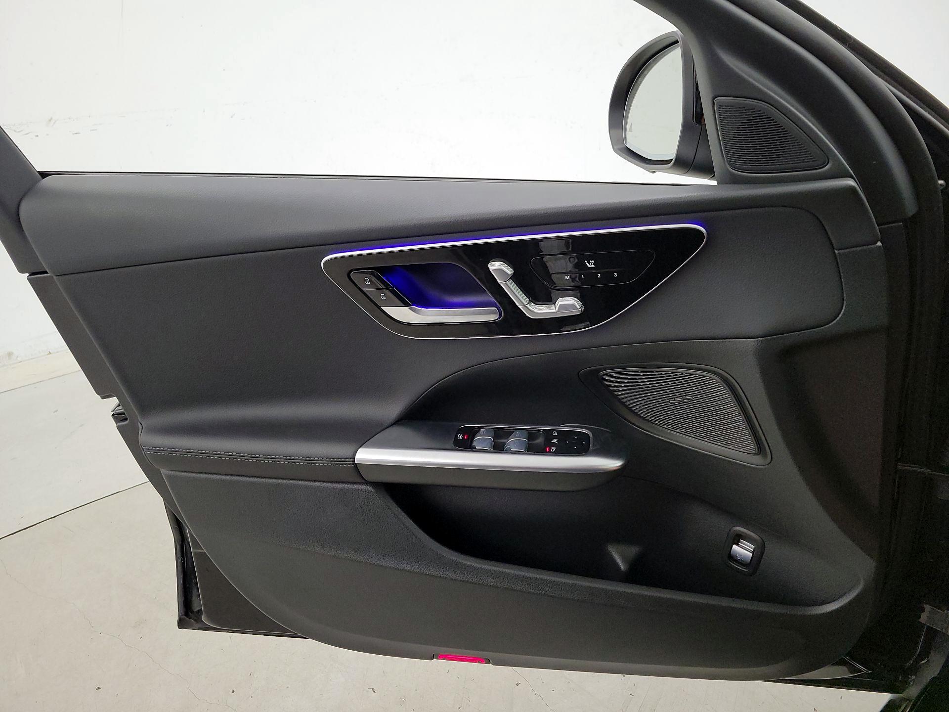 Thumbnail: 2024 Mercedes-Benz C-Class - 12