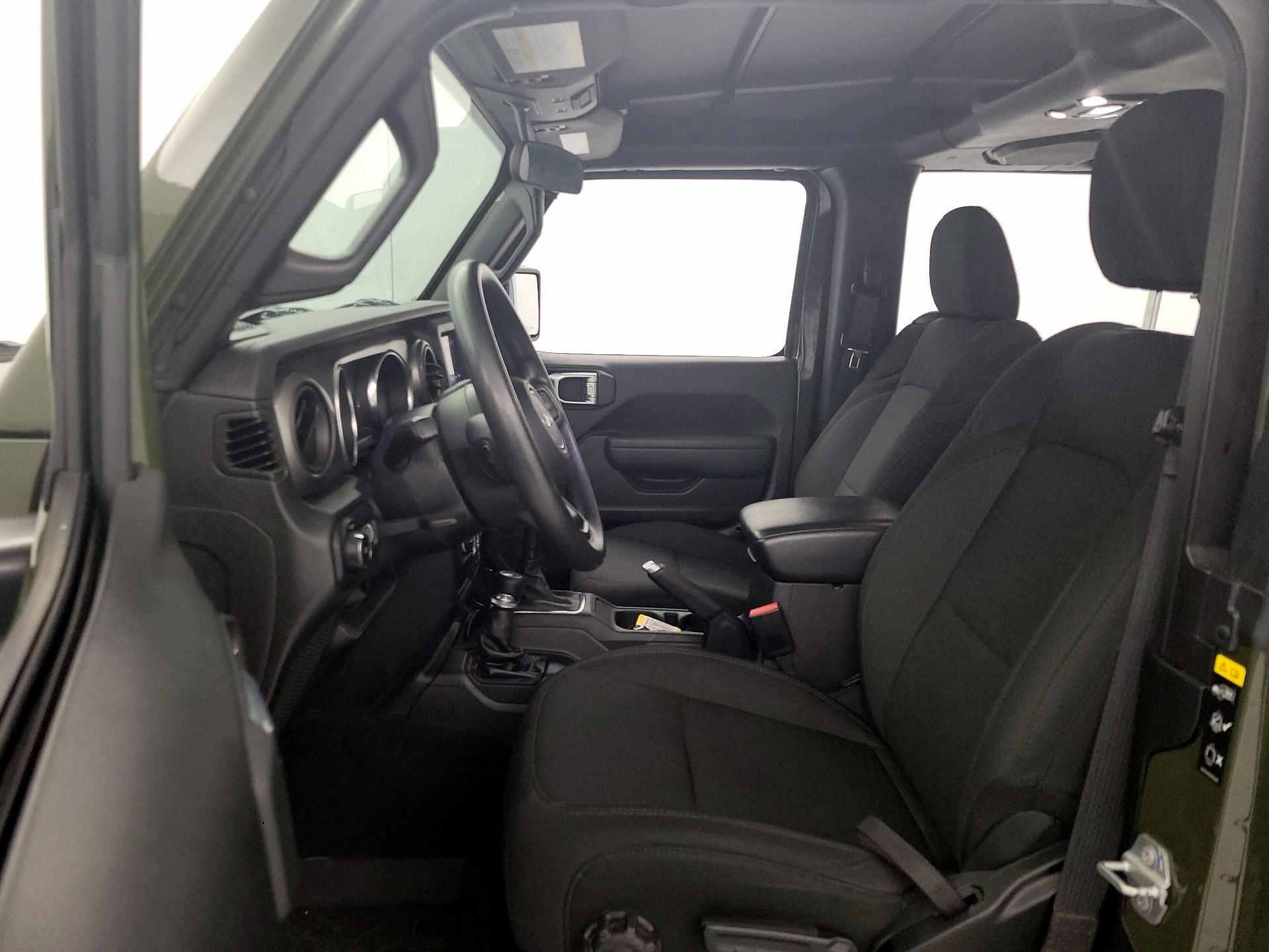 Thumbnail: 2022 Jeep Wrangler - 11