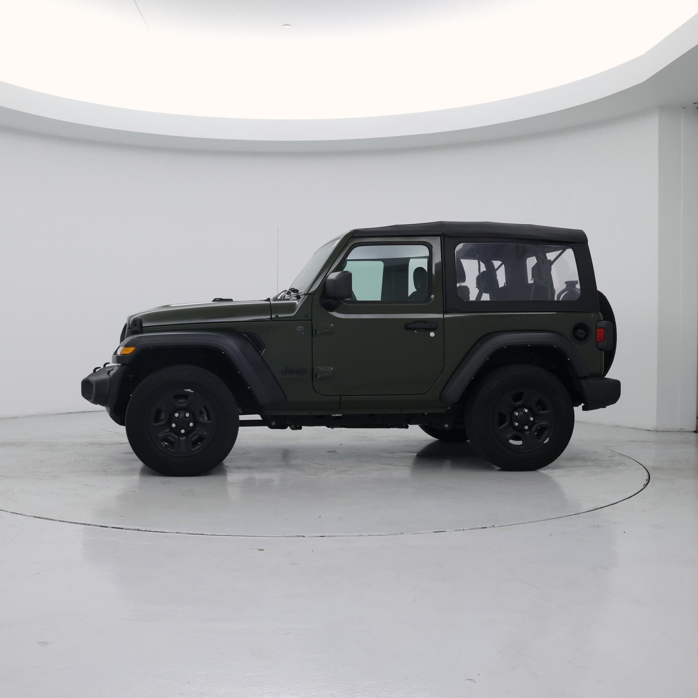 Thumbnail: 2022 Jeep Wrangler - 3