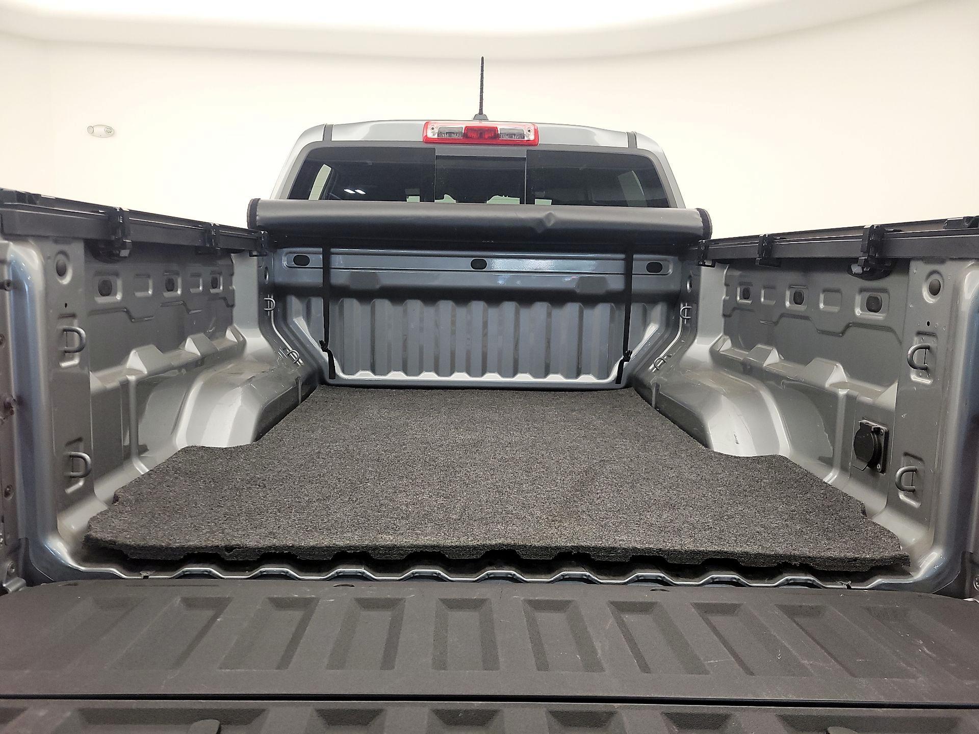 Thumbnail: 2024 Chevrolet Colorado - 20
