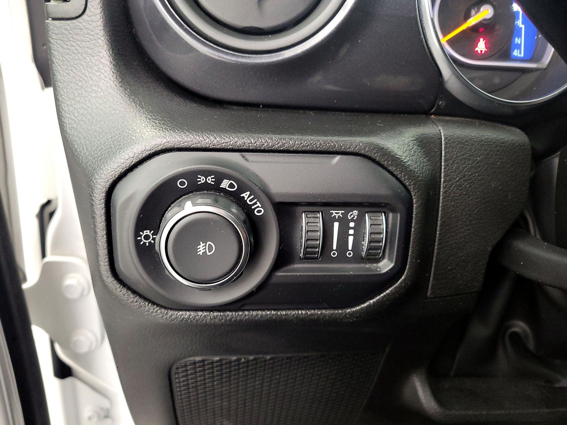 Thumbnail: 2022 Jeep Wrangler - 13