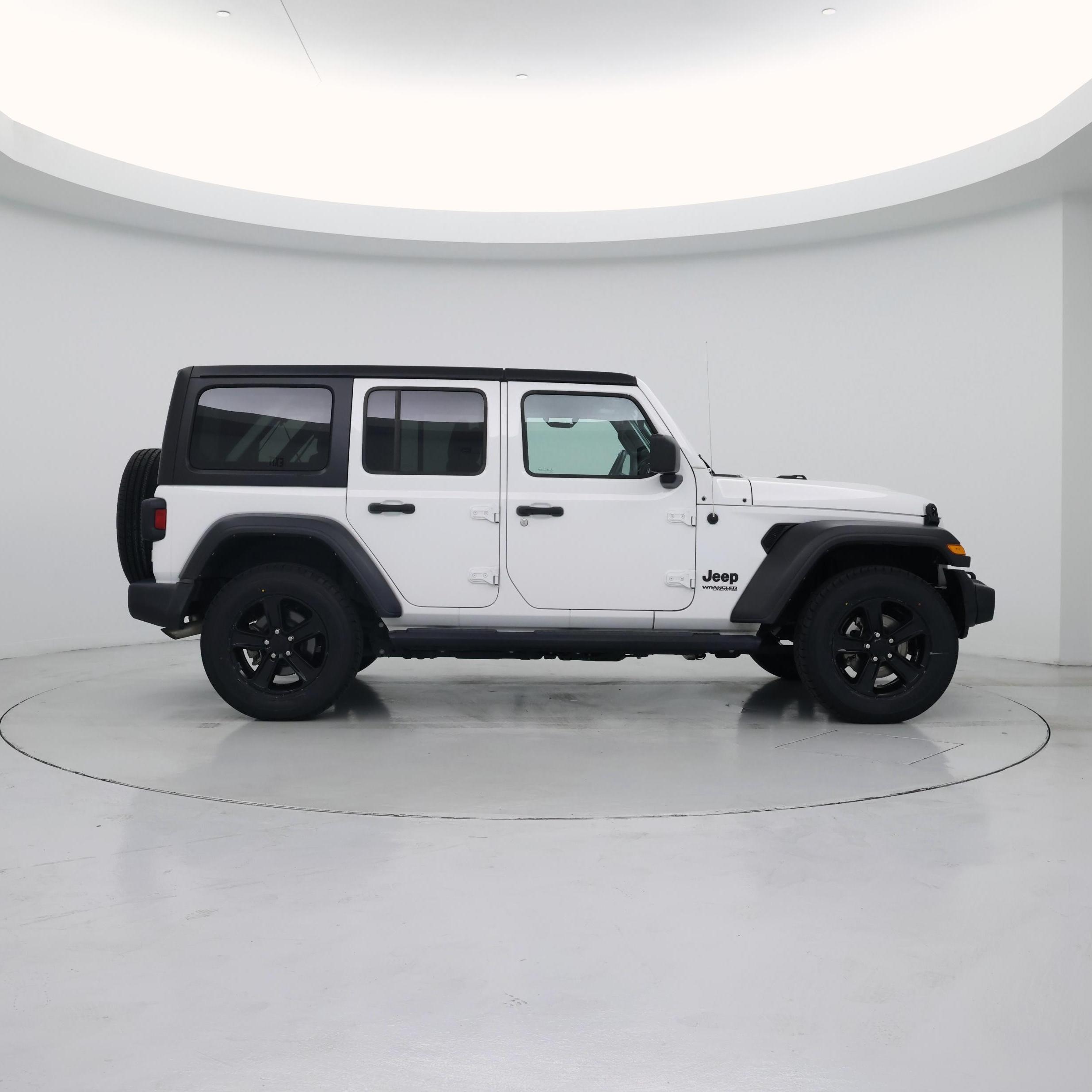 Thumbnail: 2022 Jeep Wrangler - 7