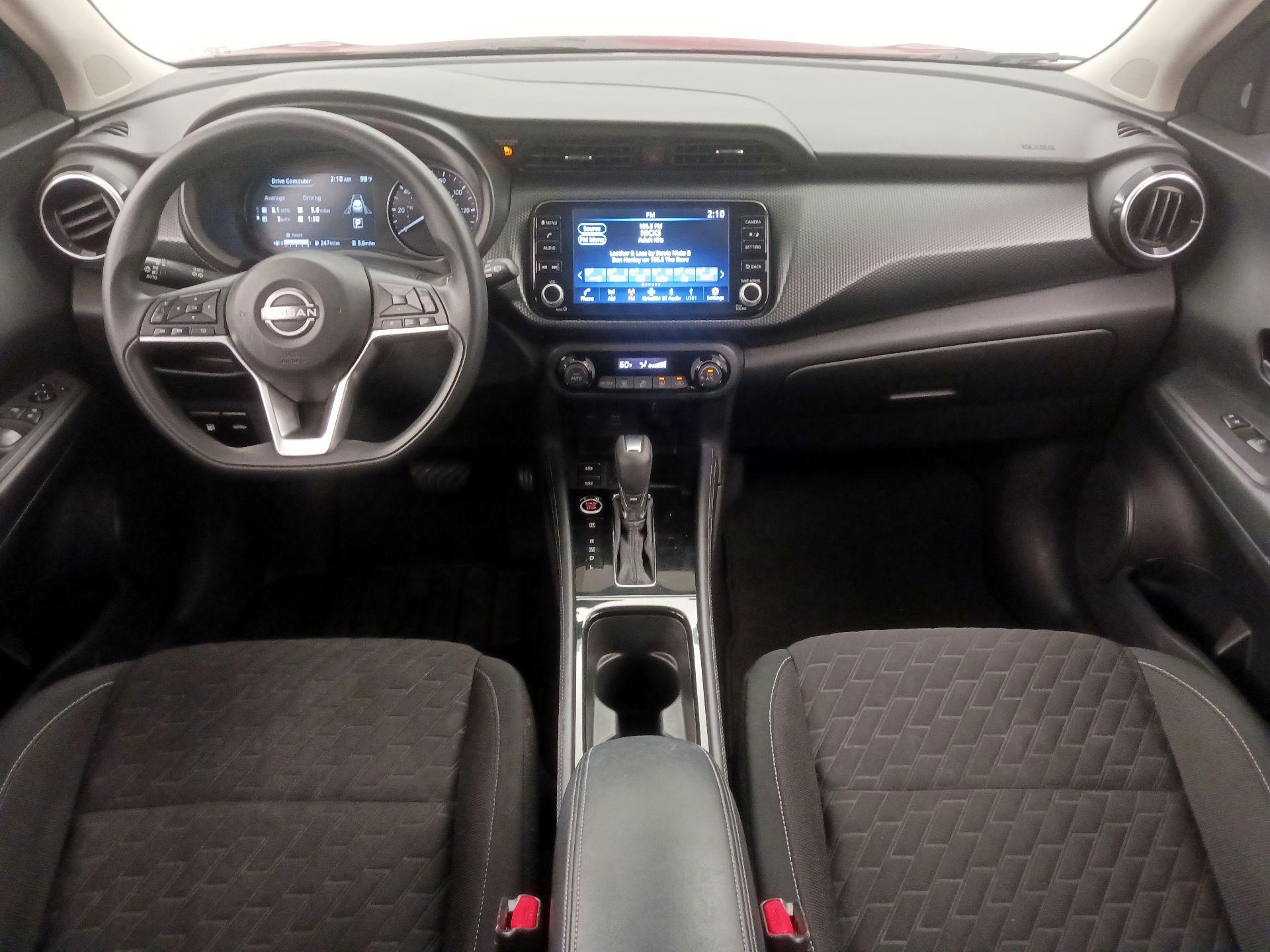 Thumbnail: 2022 Nissan Kicks - 9
