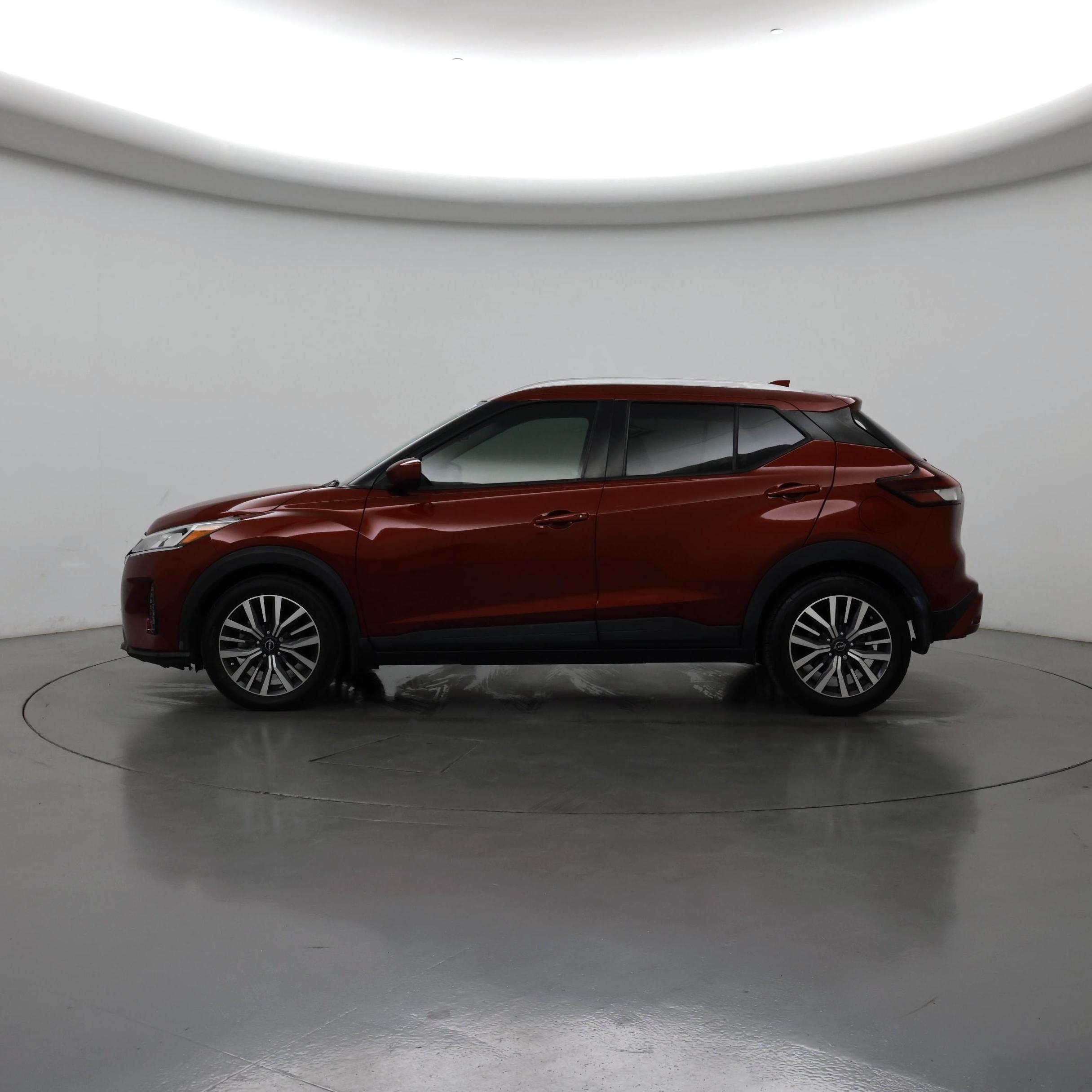 Thumbnail: 2022 Nissan Kicks - 3