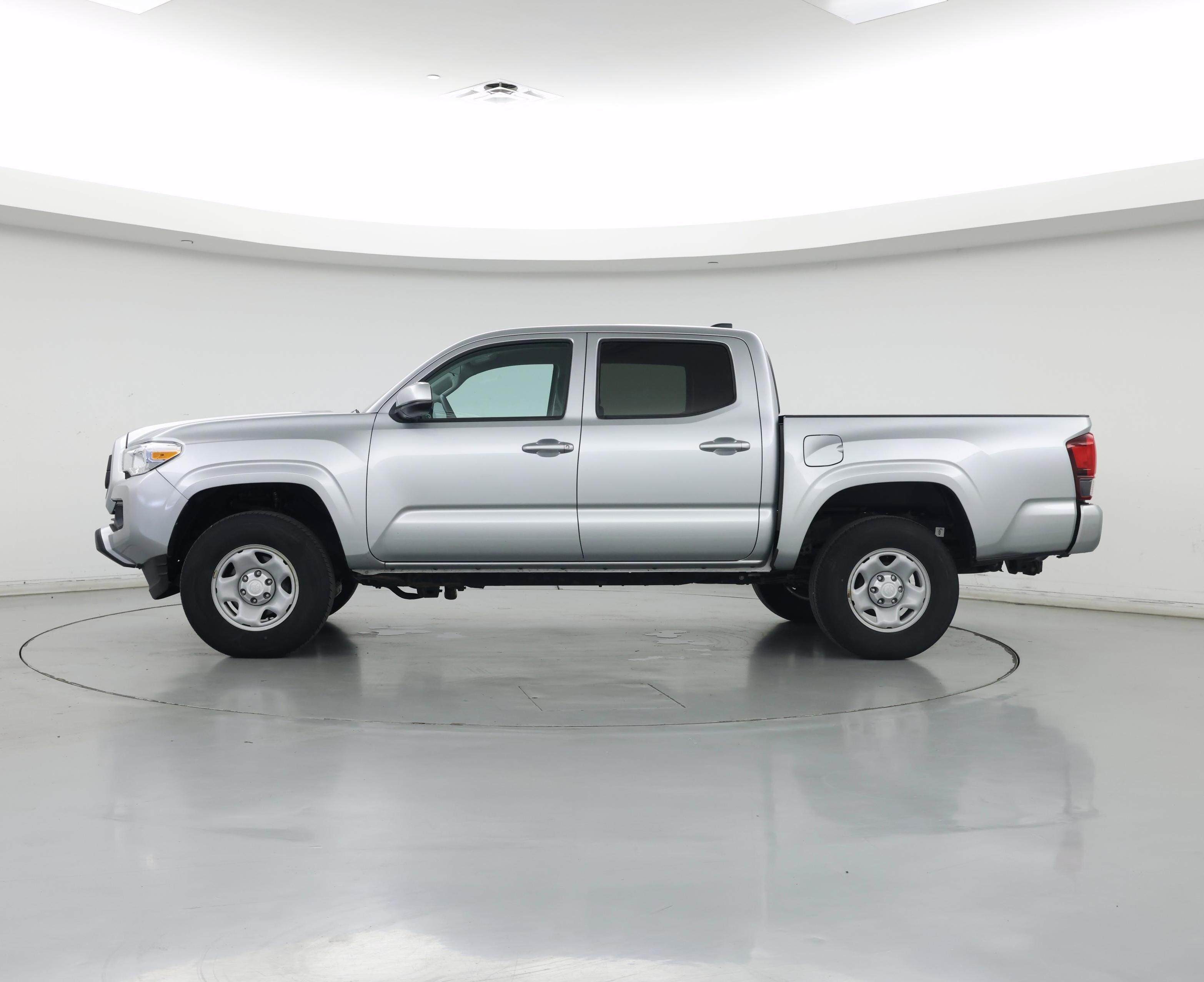 Thumbnail: 2023 Toyota Tacoma - 3
