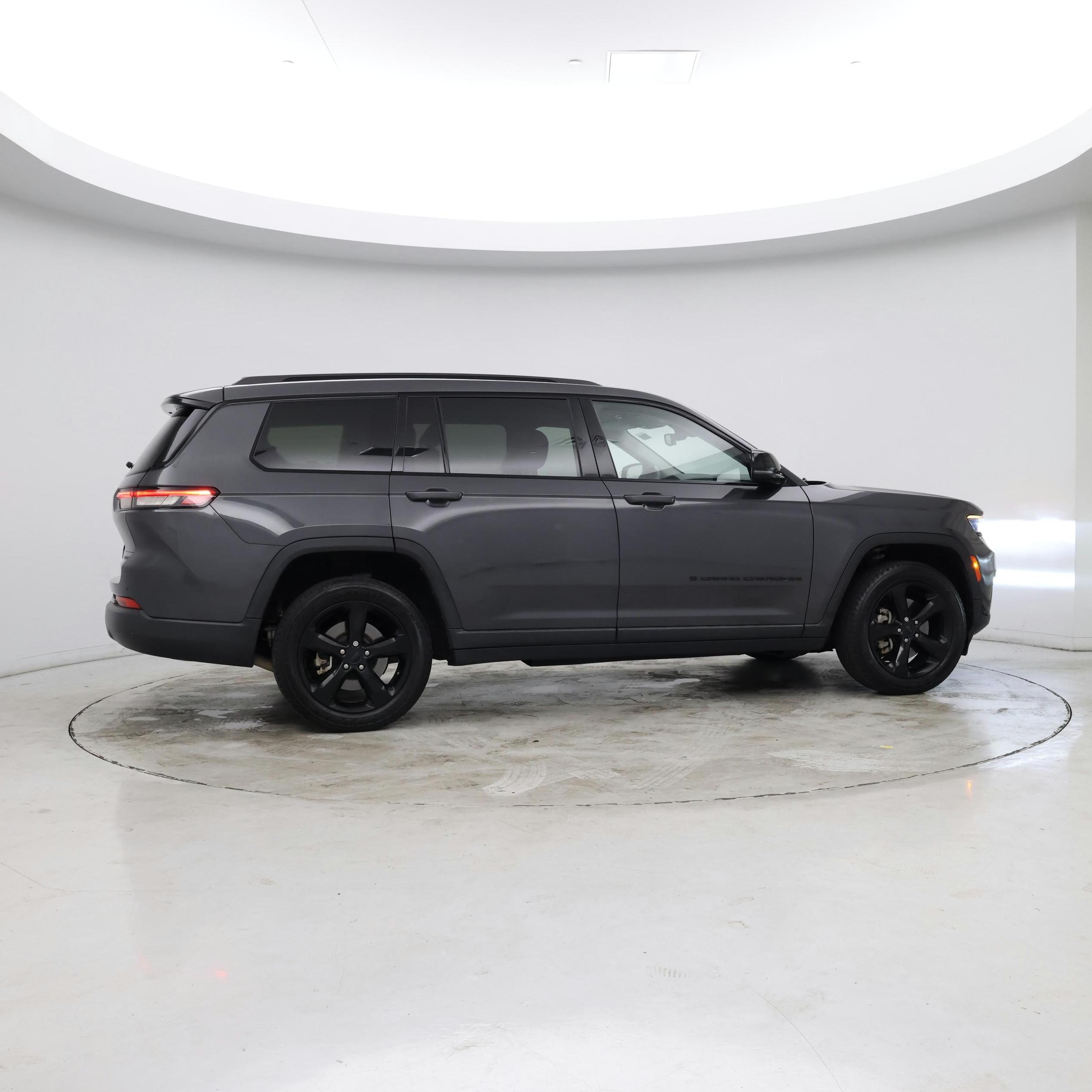 Thumbnail: 2022 Jeep Grand Cherokee L - 8