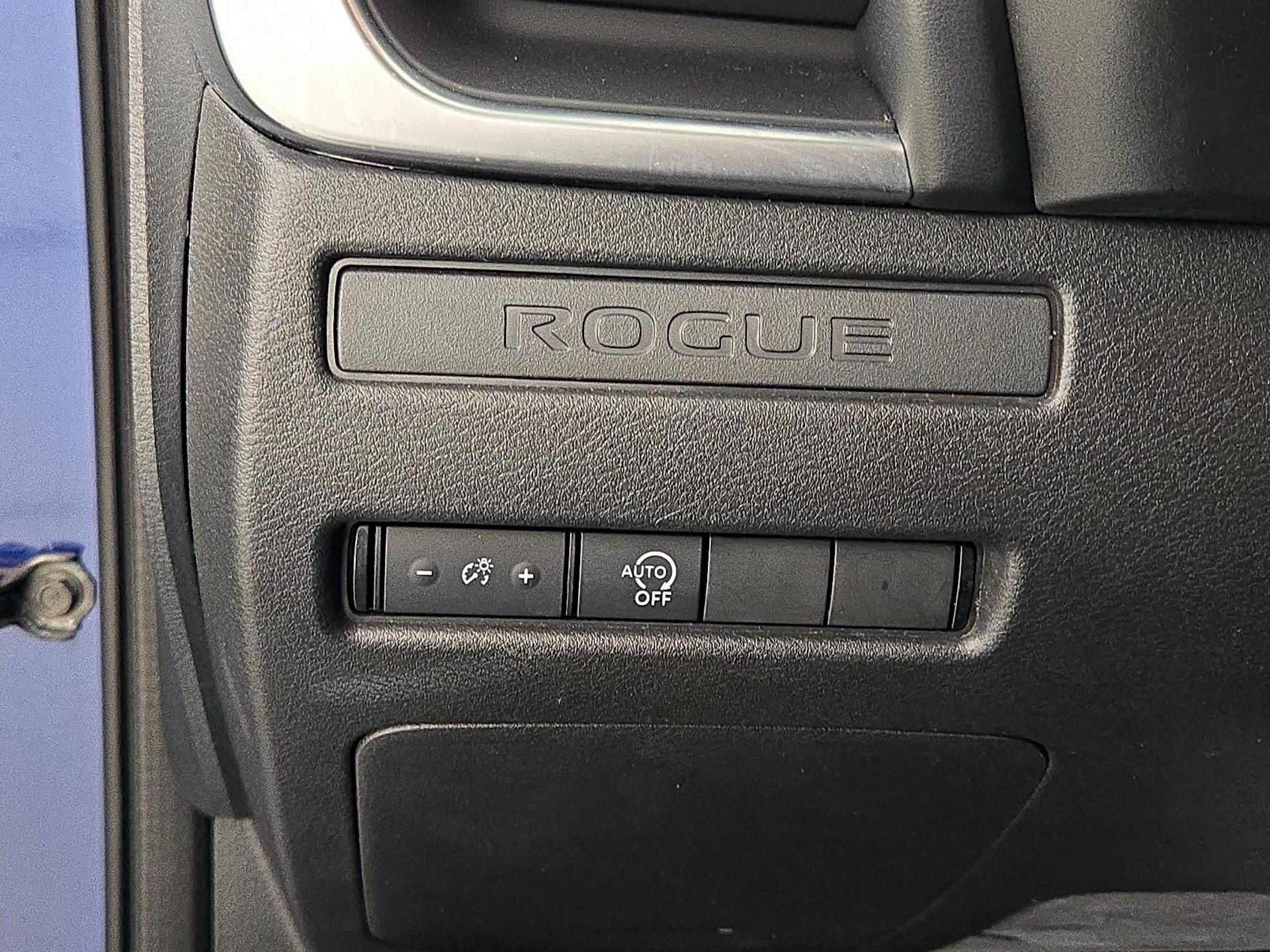 Thumbnail: 2023 Nissan Rogue - 13