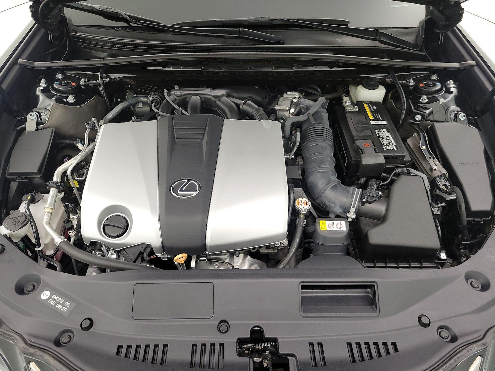 2021 Lexus ES F SPORT - Photo 22