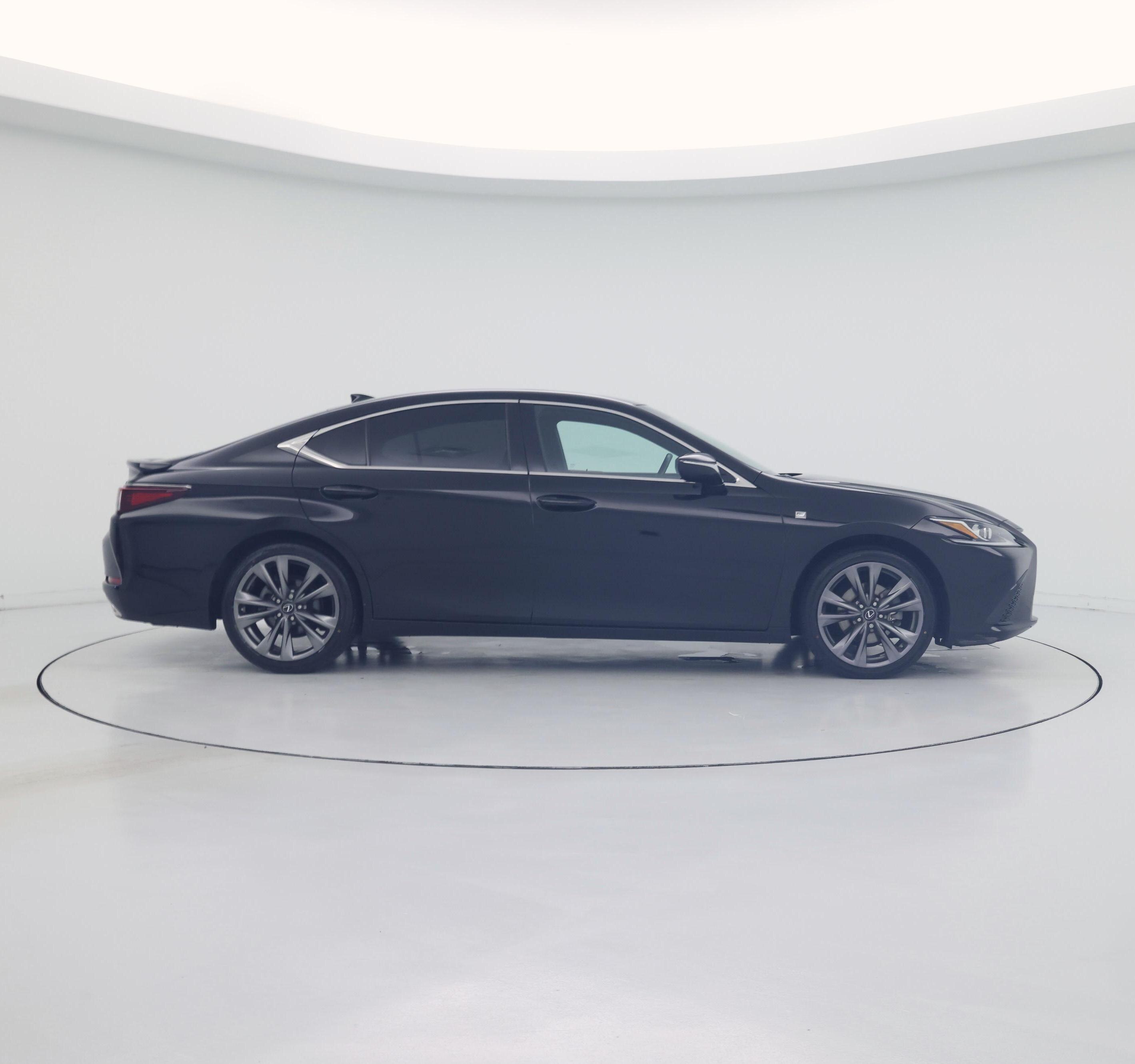 Thumbnail: 2021 Lexus ES - 7