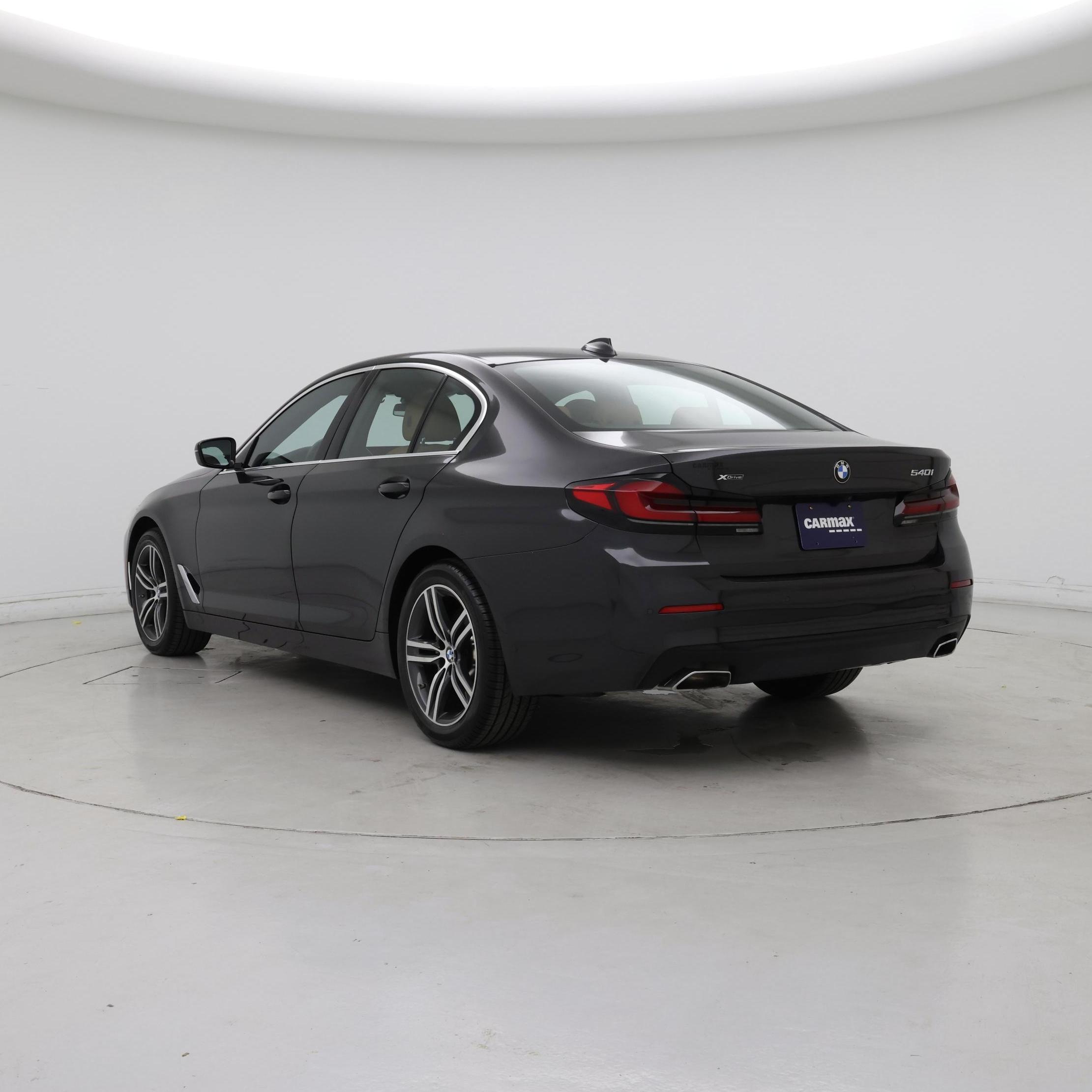 Thumbnail: 2021 BMW 5 Series - 2