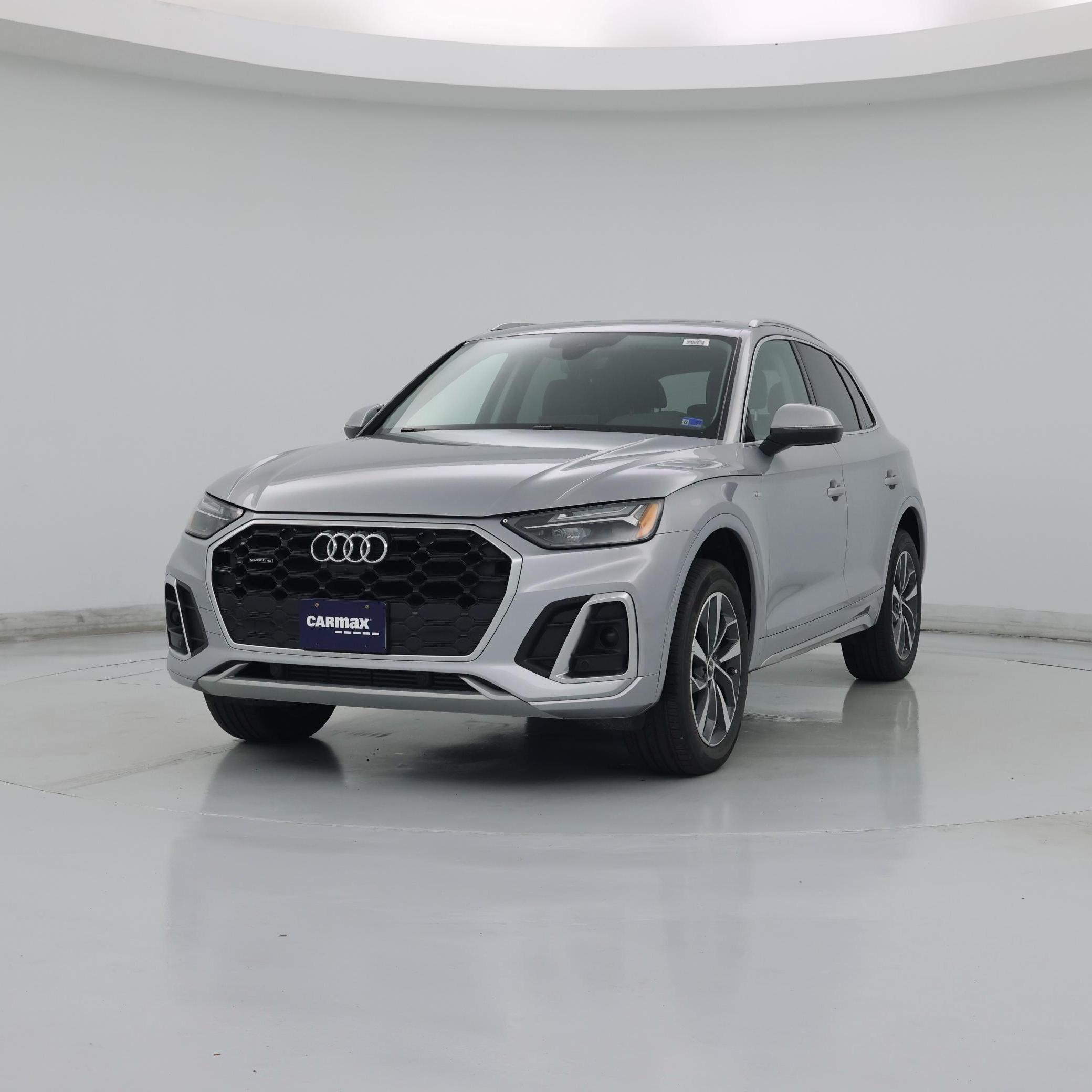 Thumbnail: 2023 Audi Q5 - 4