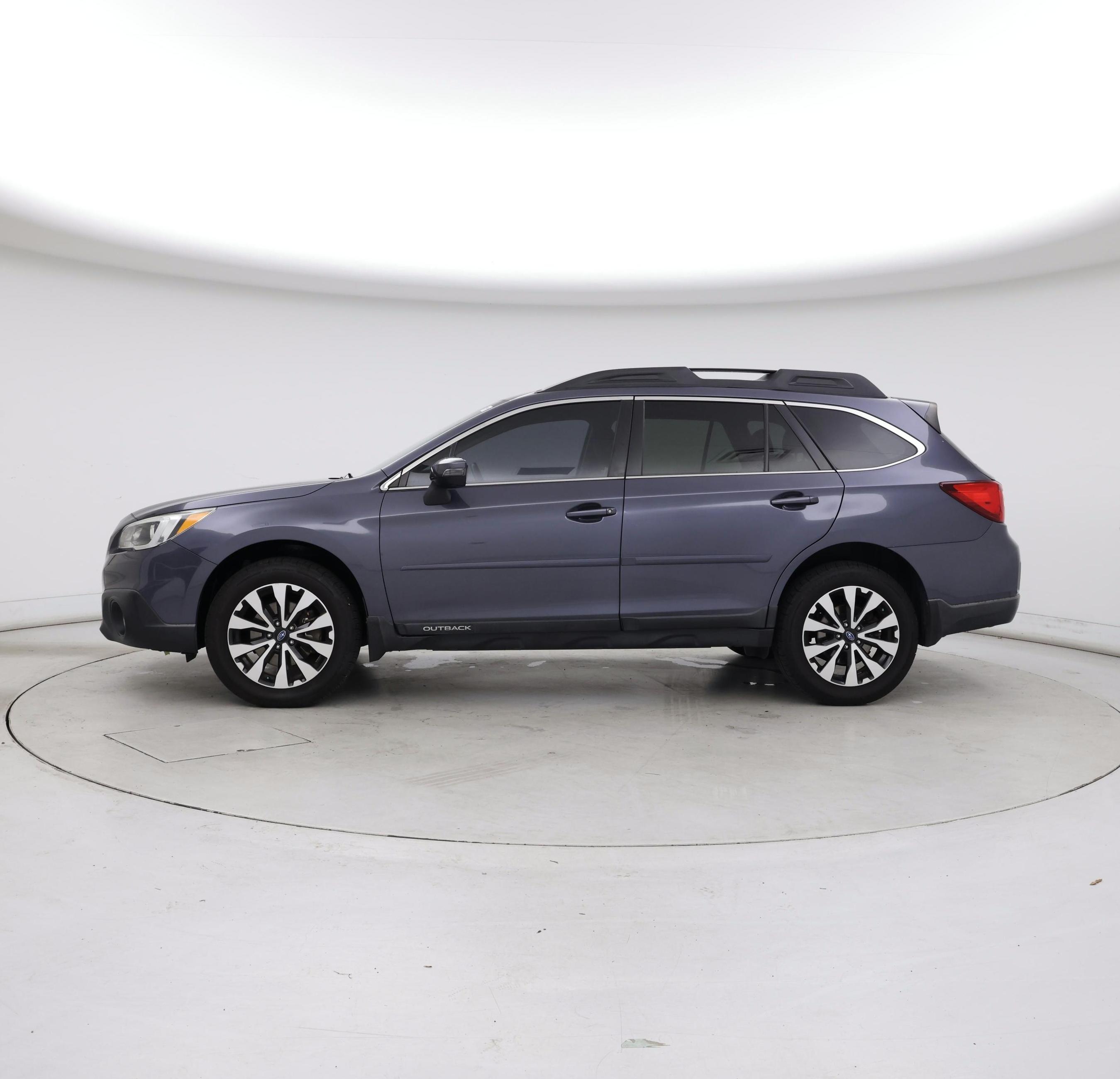 Thumbnail: 2016 Subaru Outback - 3