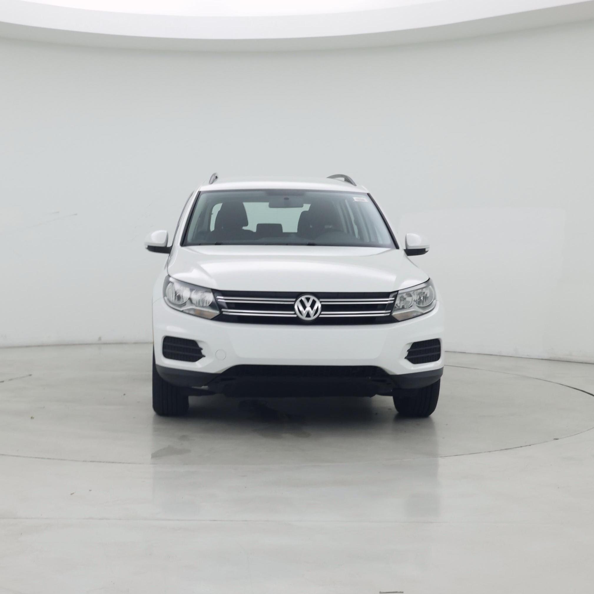 Thumbnail: 2015 Volkswagen Tiguan - 5